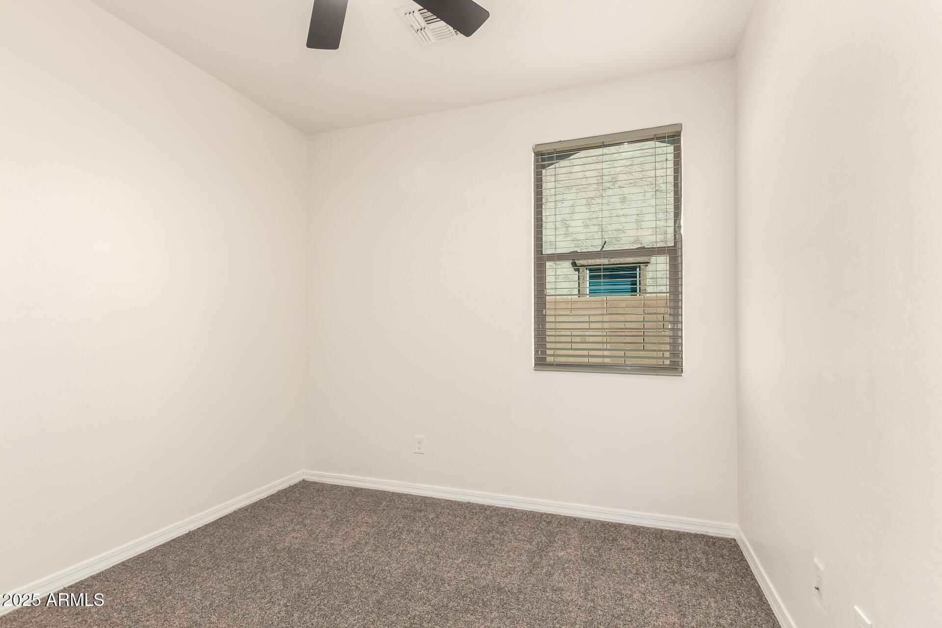 40800 W Rio Grande Drive Property Photo 27