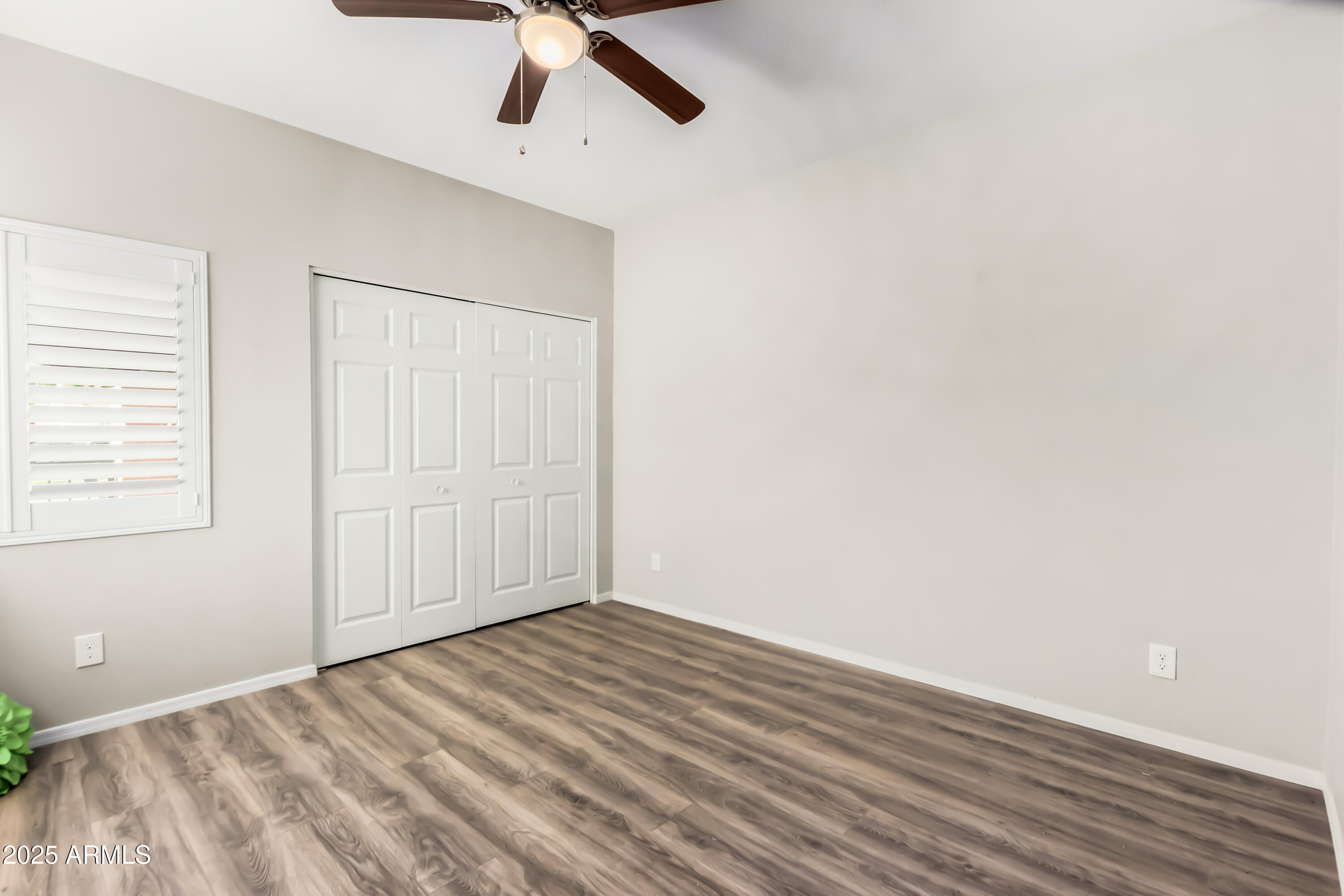 563 N Spanish Springs Drive Property Photo 21
