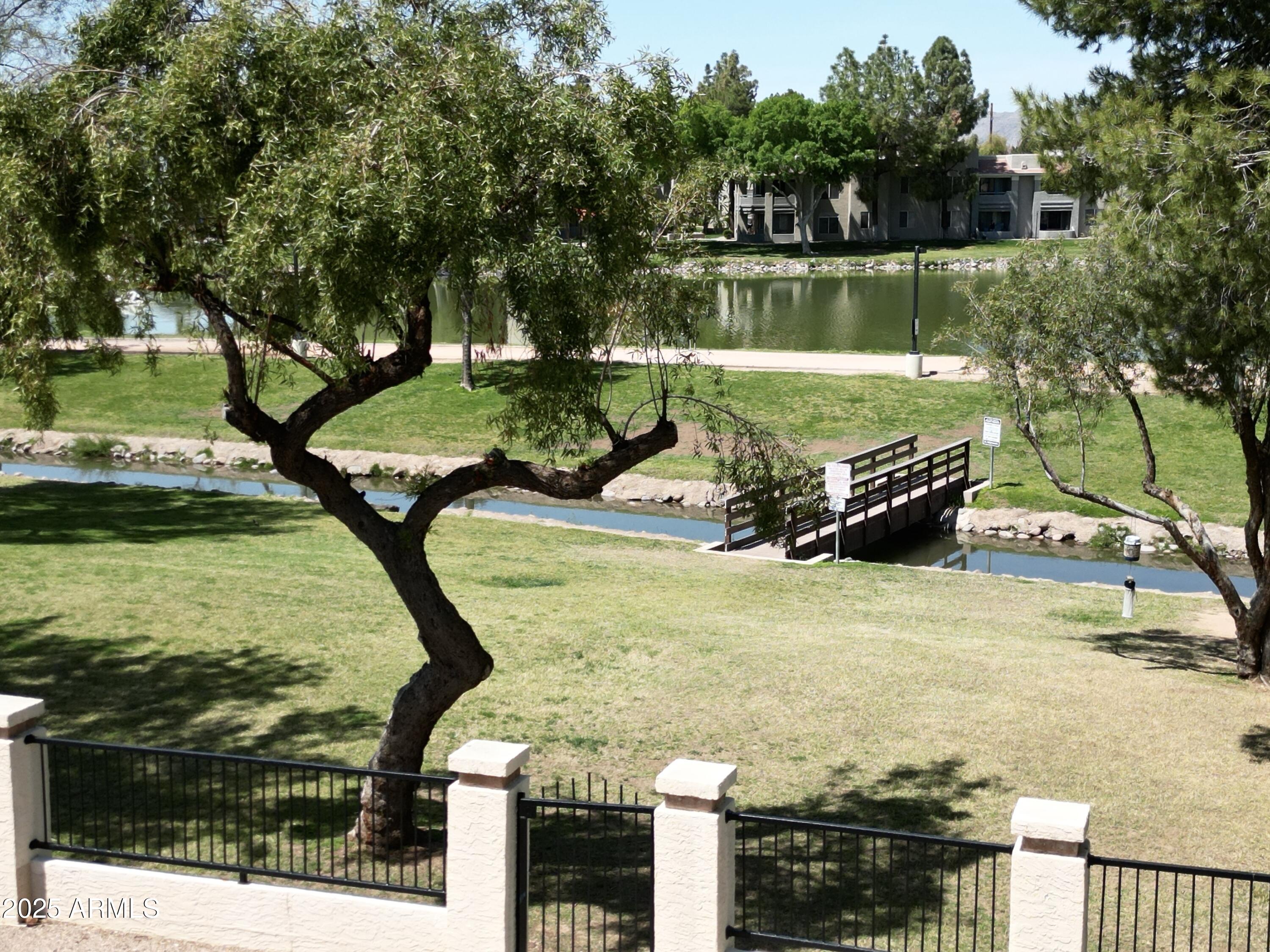 563 N Spanish Springs Drive Property Photo 36