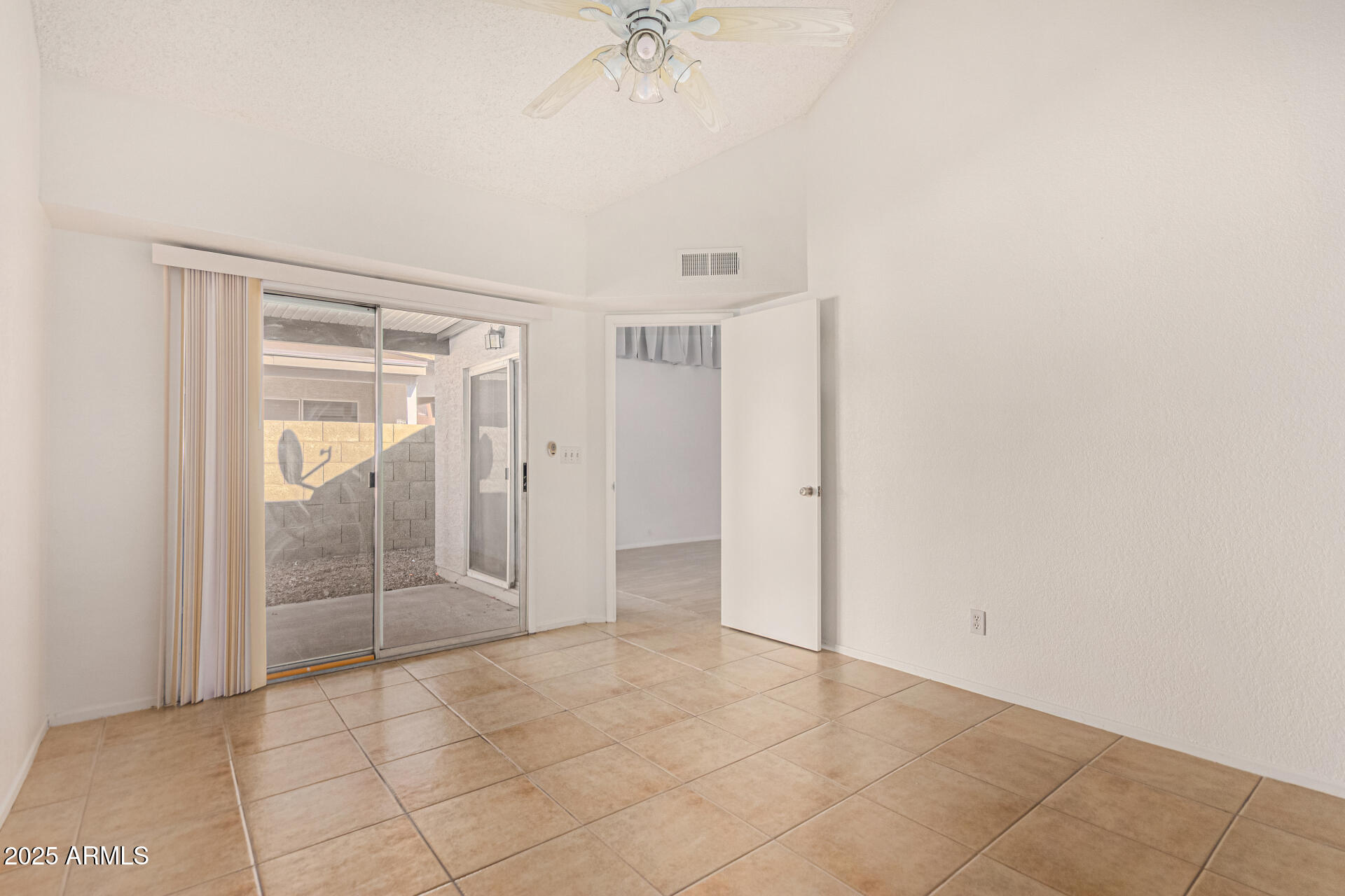1822 S 39th Street Property Photo 16