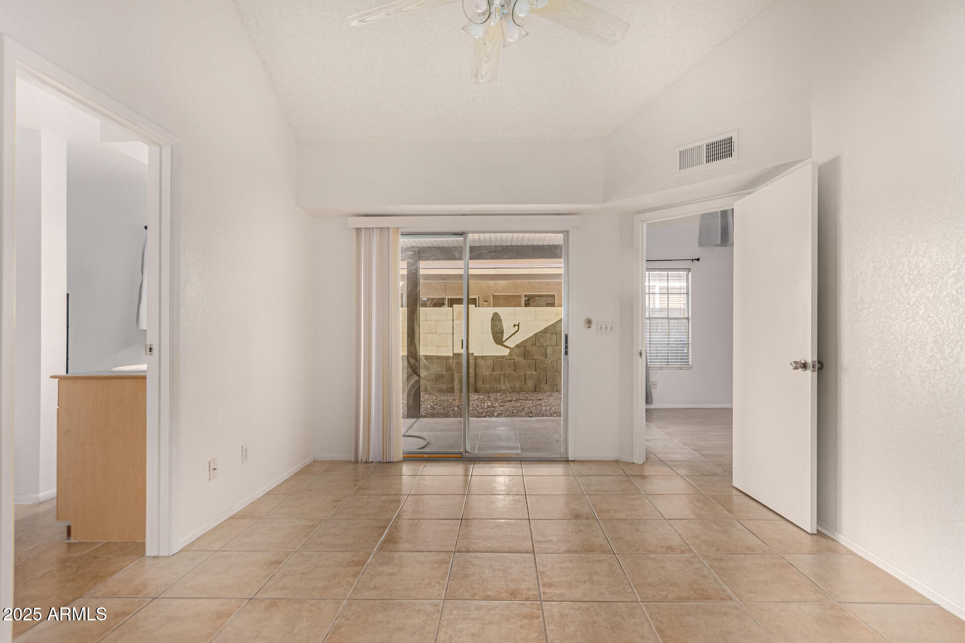1822 S 39th Street Property Photo 17