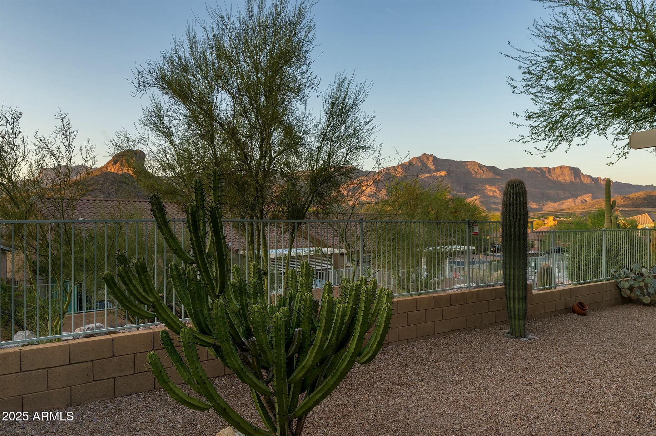 9548 E Kiva Lane Property Photo 3