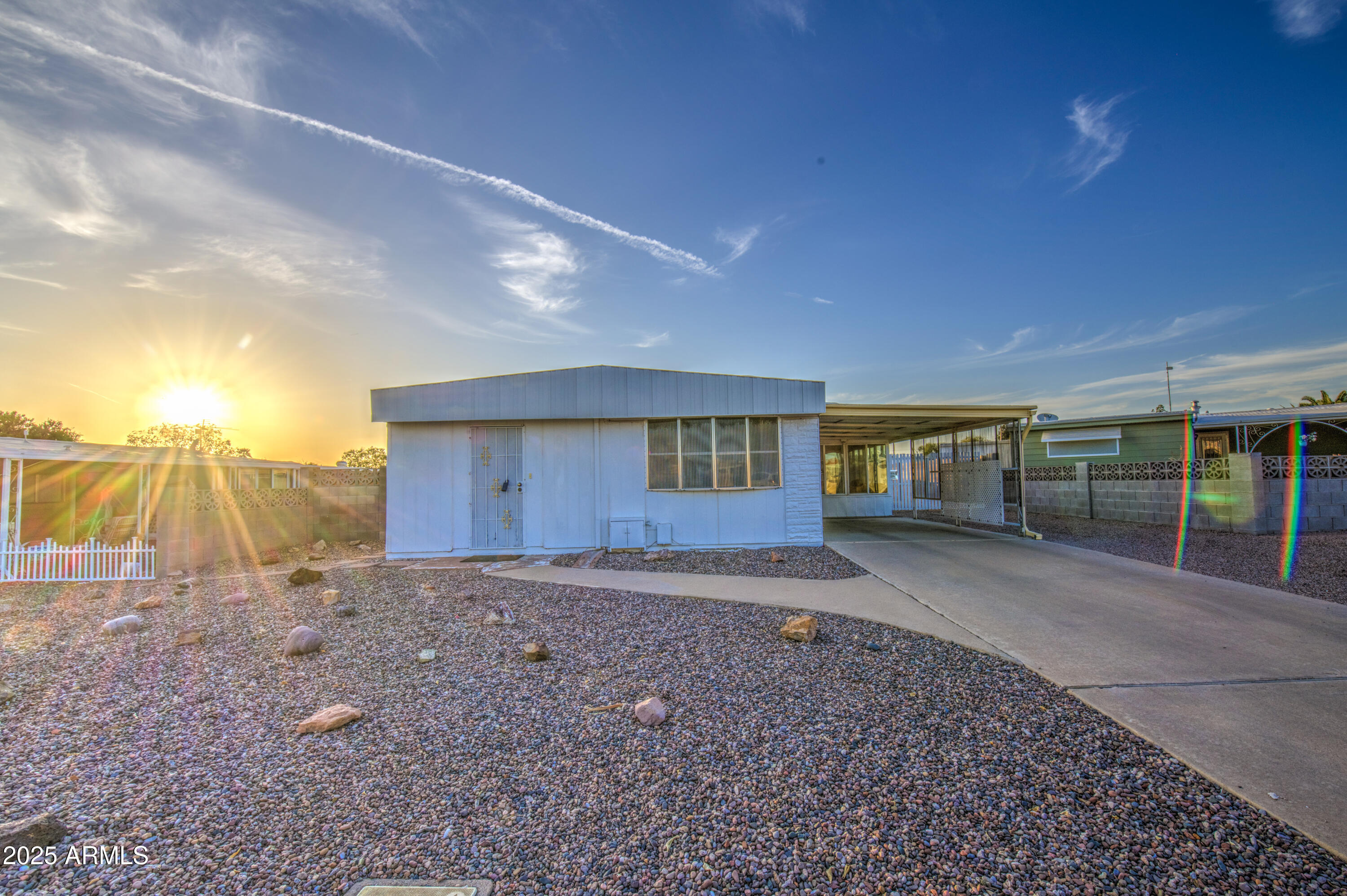 7318 E Arbor Avenue Property Photo 1