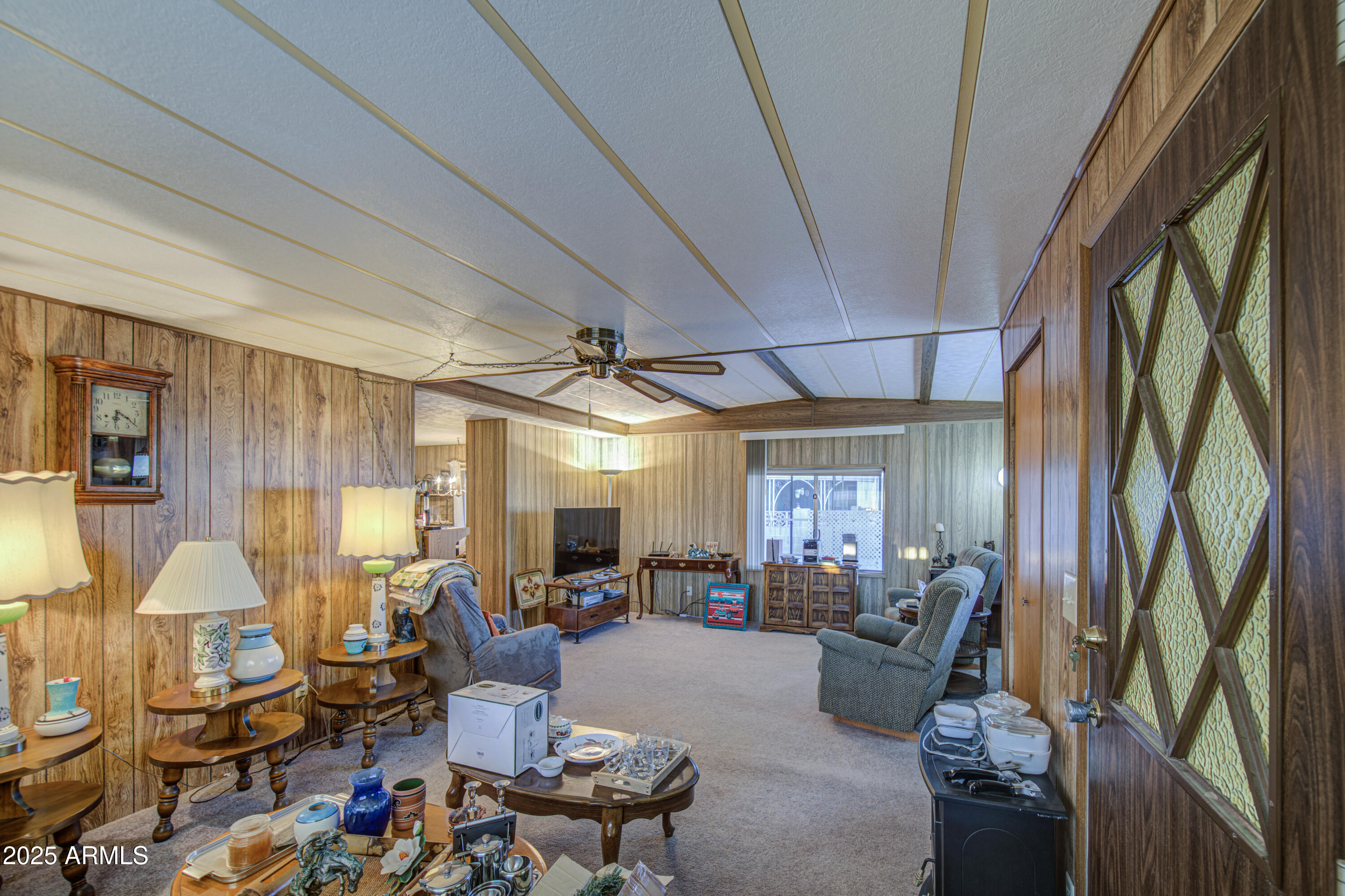 7318 E Arbor Avenue Property Photo 9
