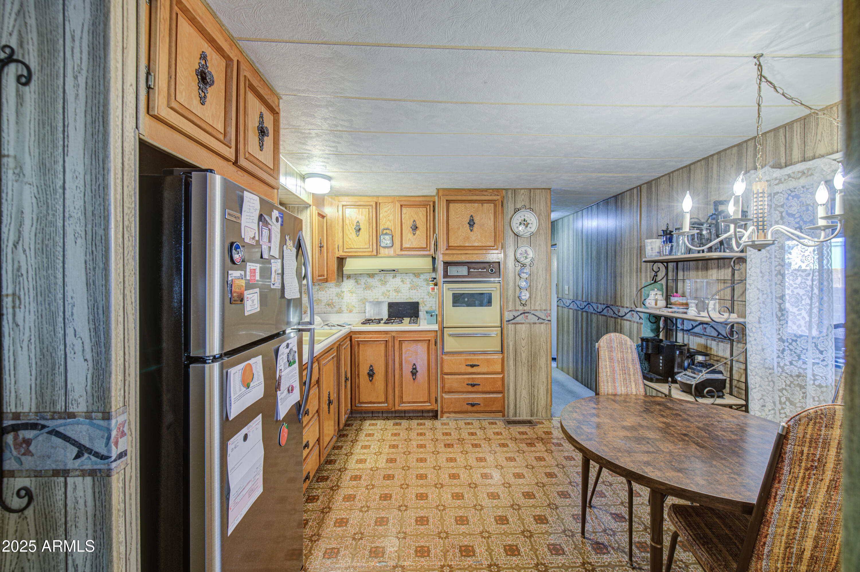 7318 E Arbor Avenue Property Photo 11