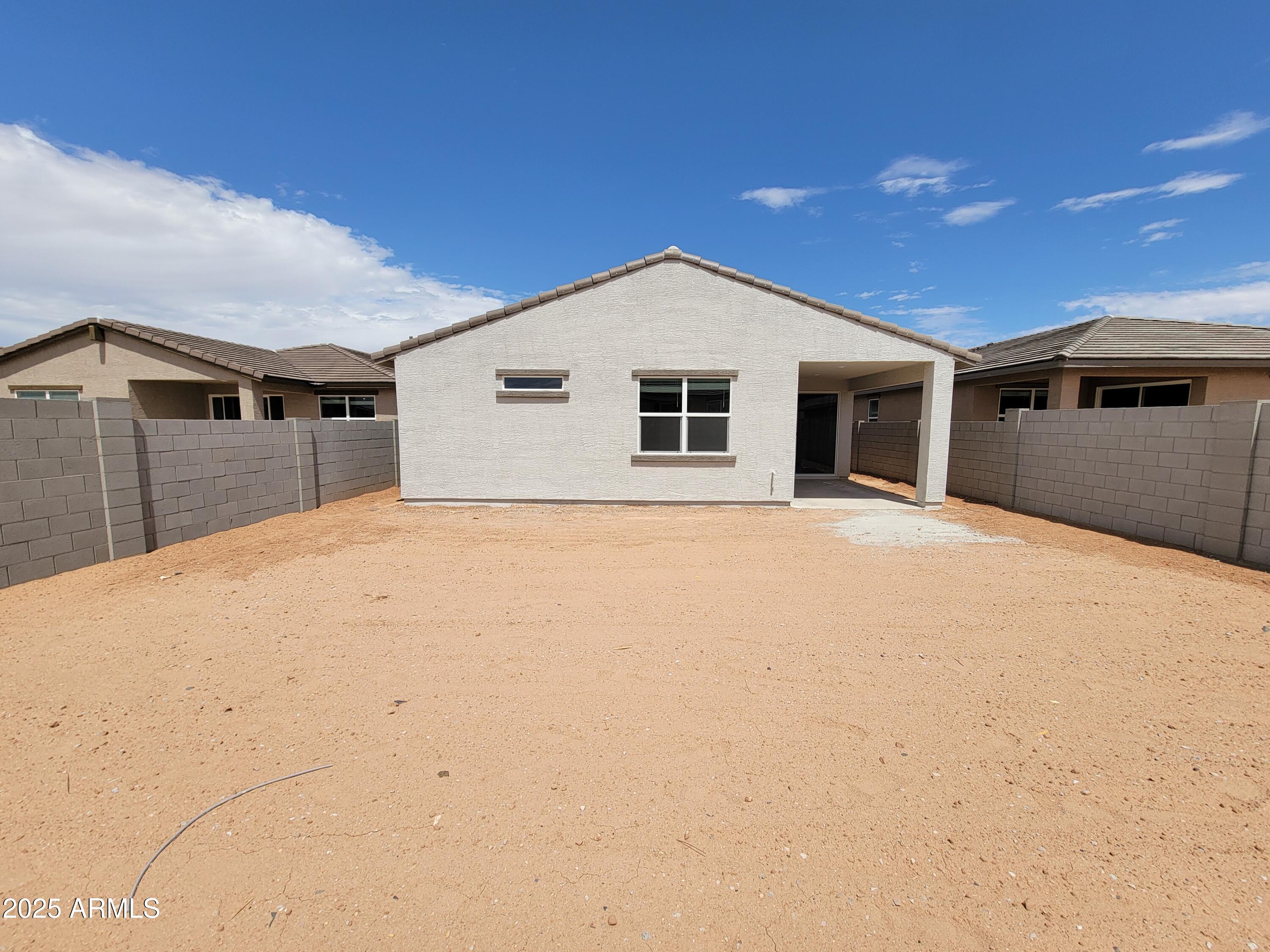 37111 W Prado Street Property Photo 23