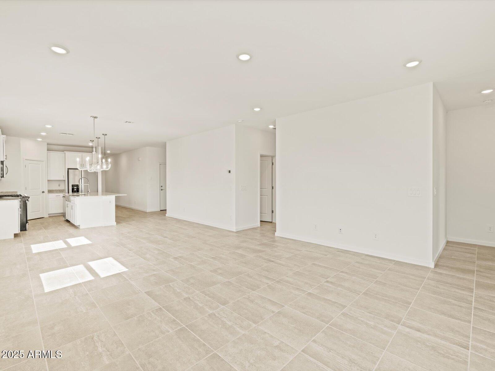 37112 W Prado Street Property Photo 10