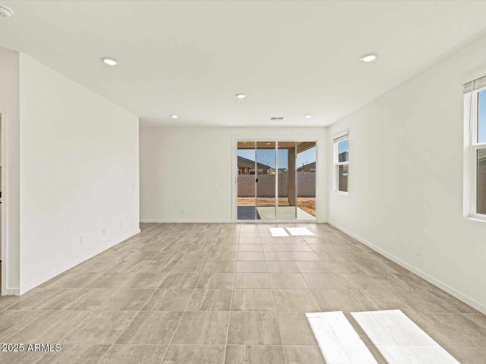 37112 W Prado Street Property Photo 13