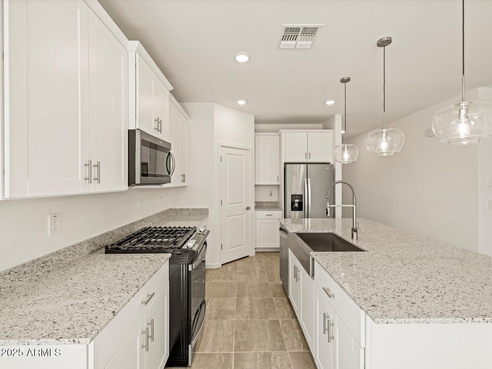37112 W Prado Street Property Photo 18