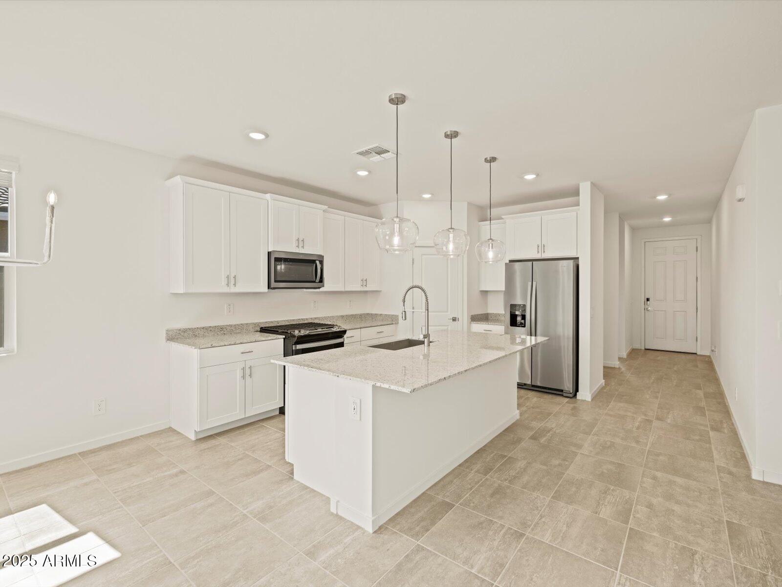 37112 W Prado Street Property Photo 21