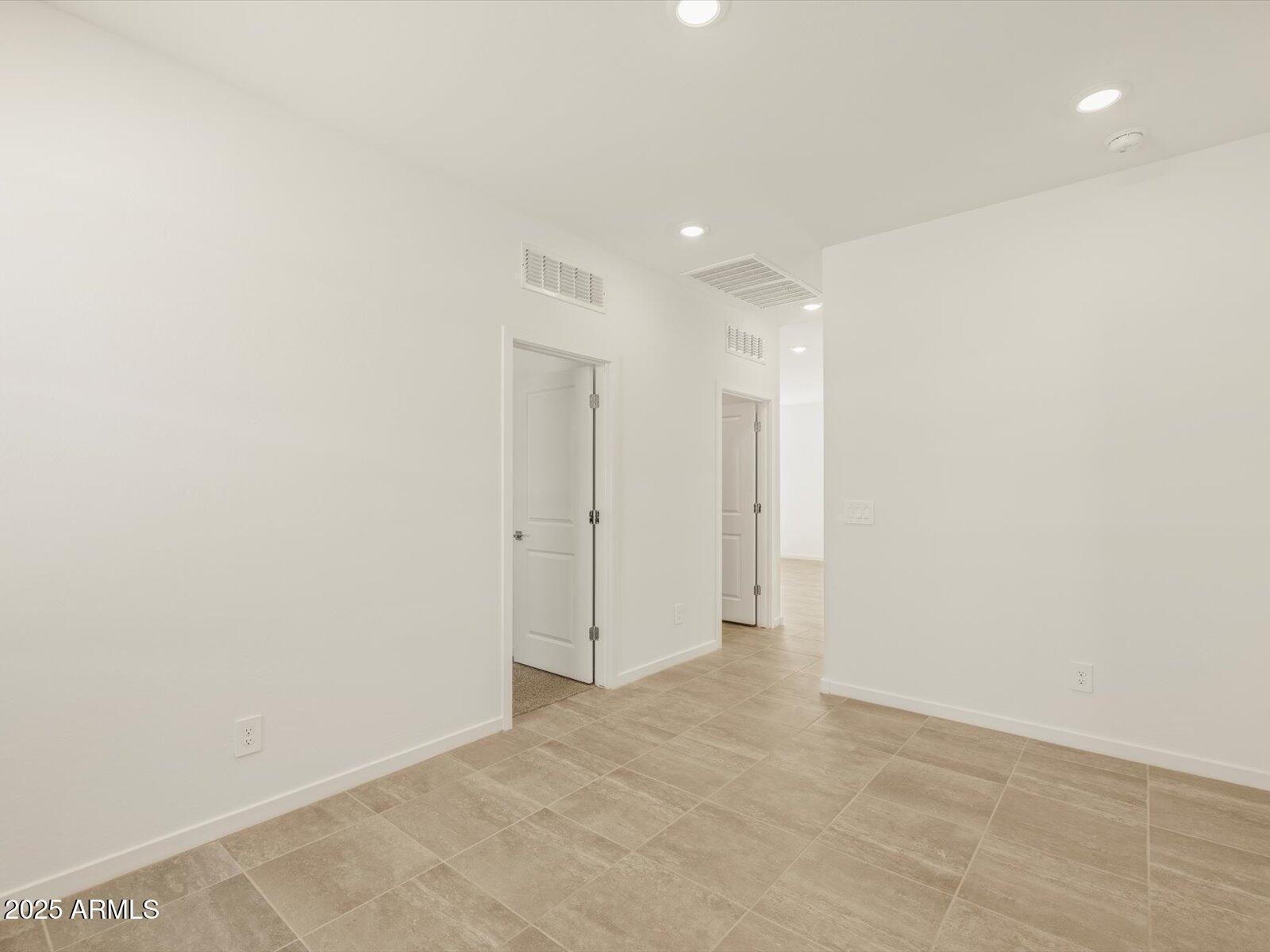 37112 W Prado Street Property Photo 31