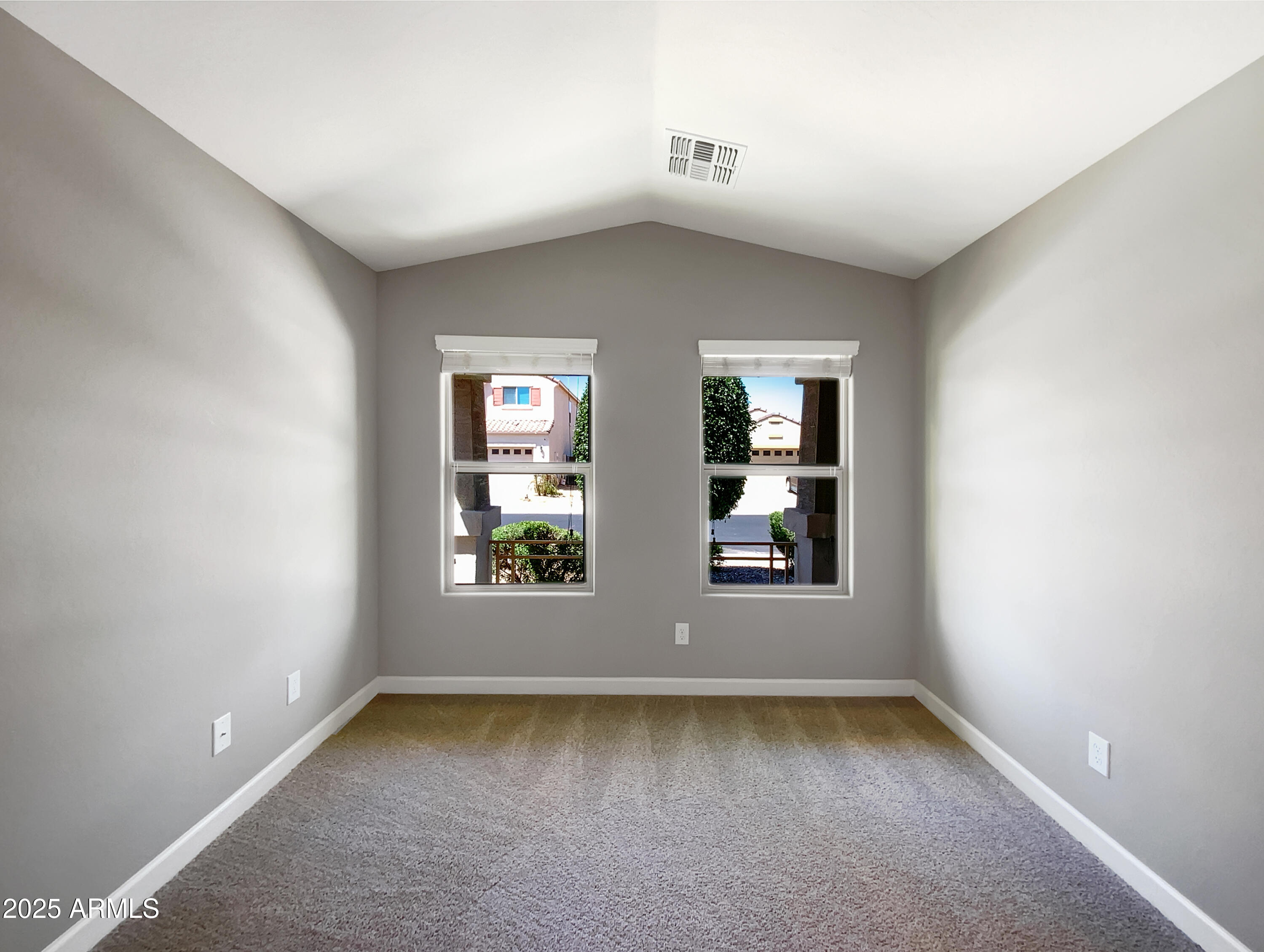 40015 W Coltin Way Property Photo 5