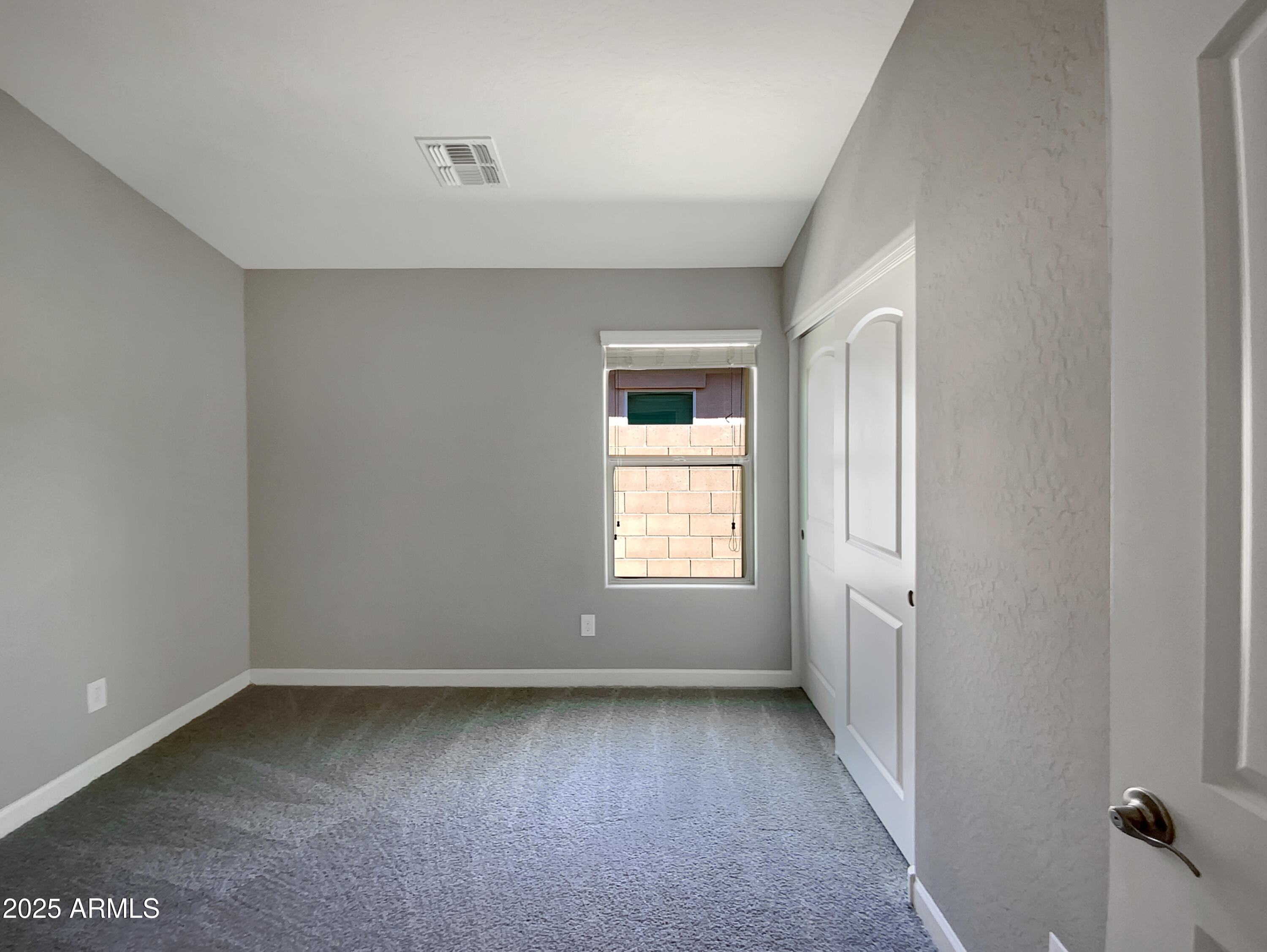 40015 W Coltin Way Property Photo 15