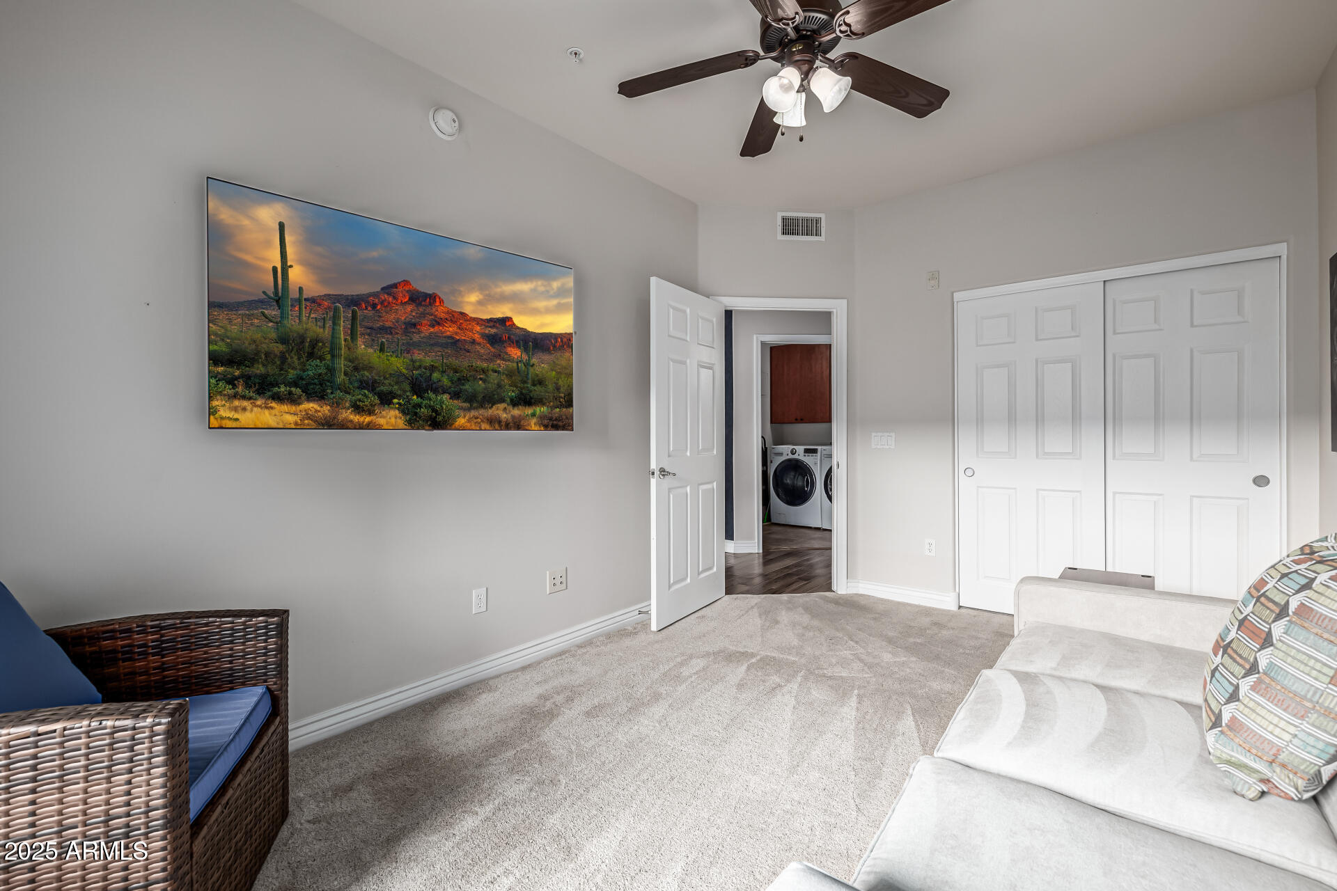 5350 E Deer Valley Drive Property Photo 23