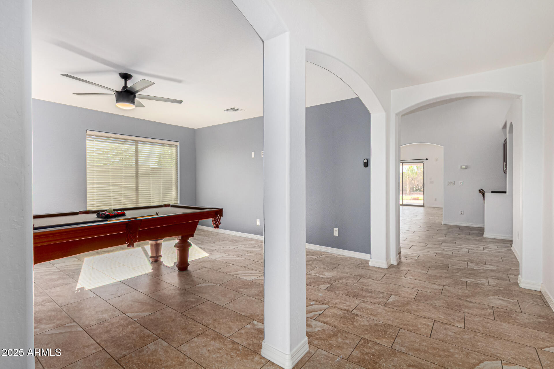 2805 E Desert Rose Trail Property Photo 4