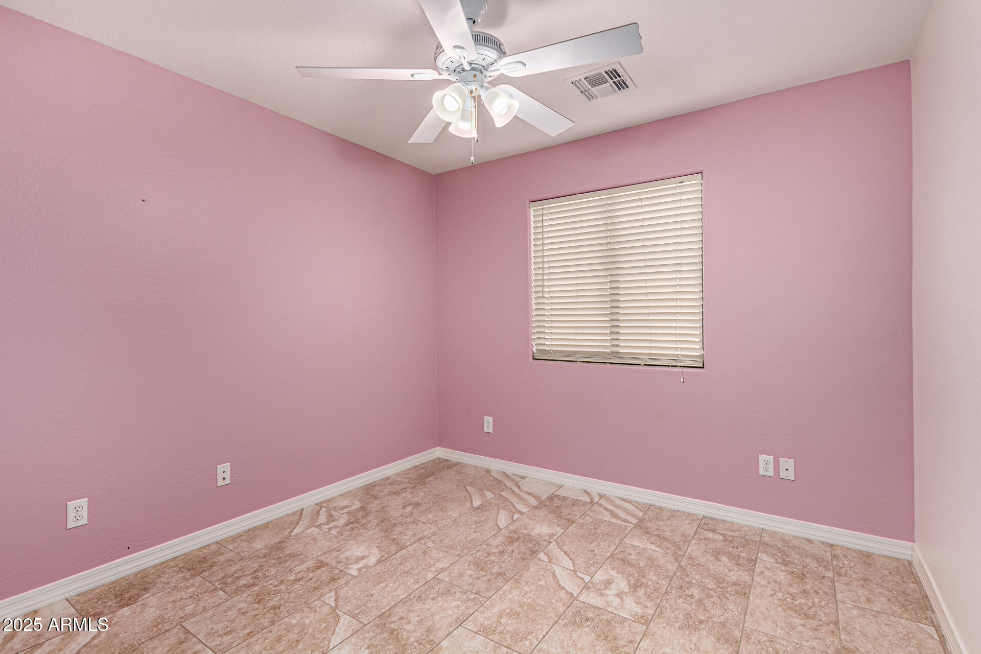 2805 E Desert Rose Trail Property Photo 26