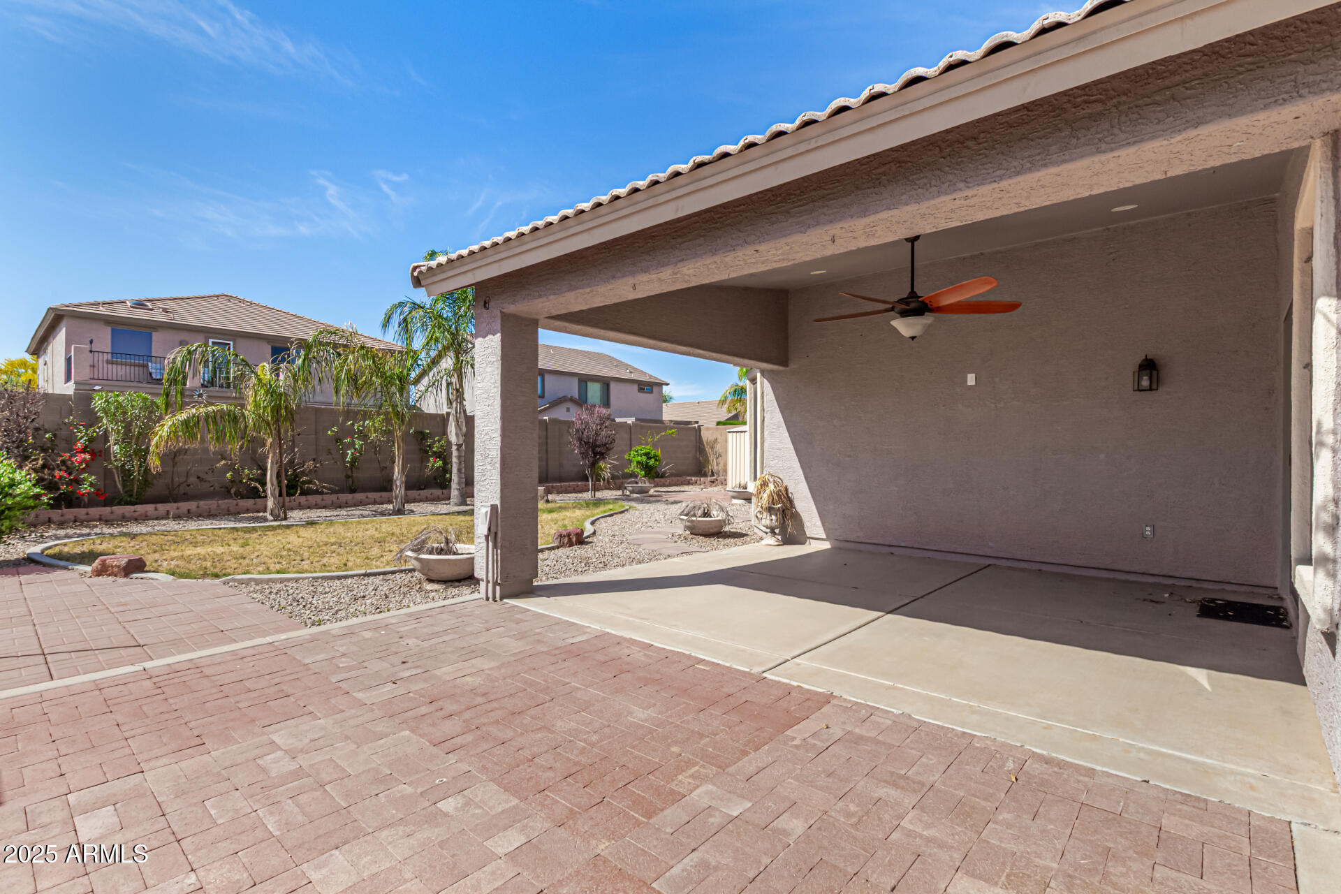 2805 E Desert Rose Trail Property Photo 39