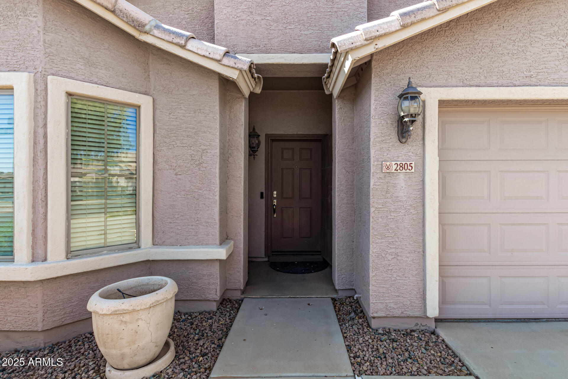 2805 E Desert Rose Trail Property Photo 47
