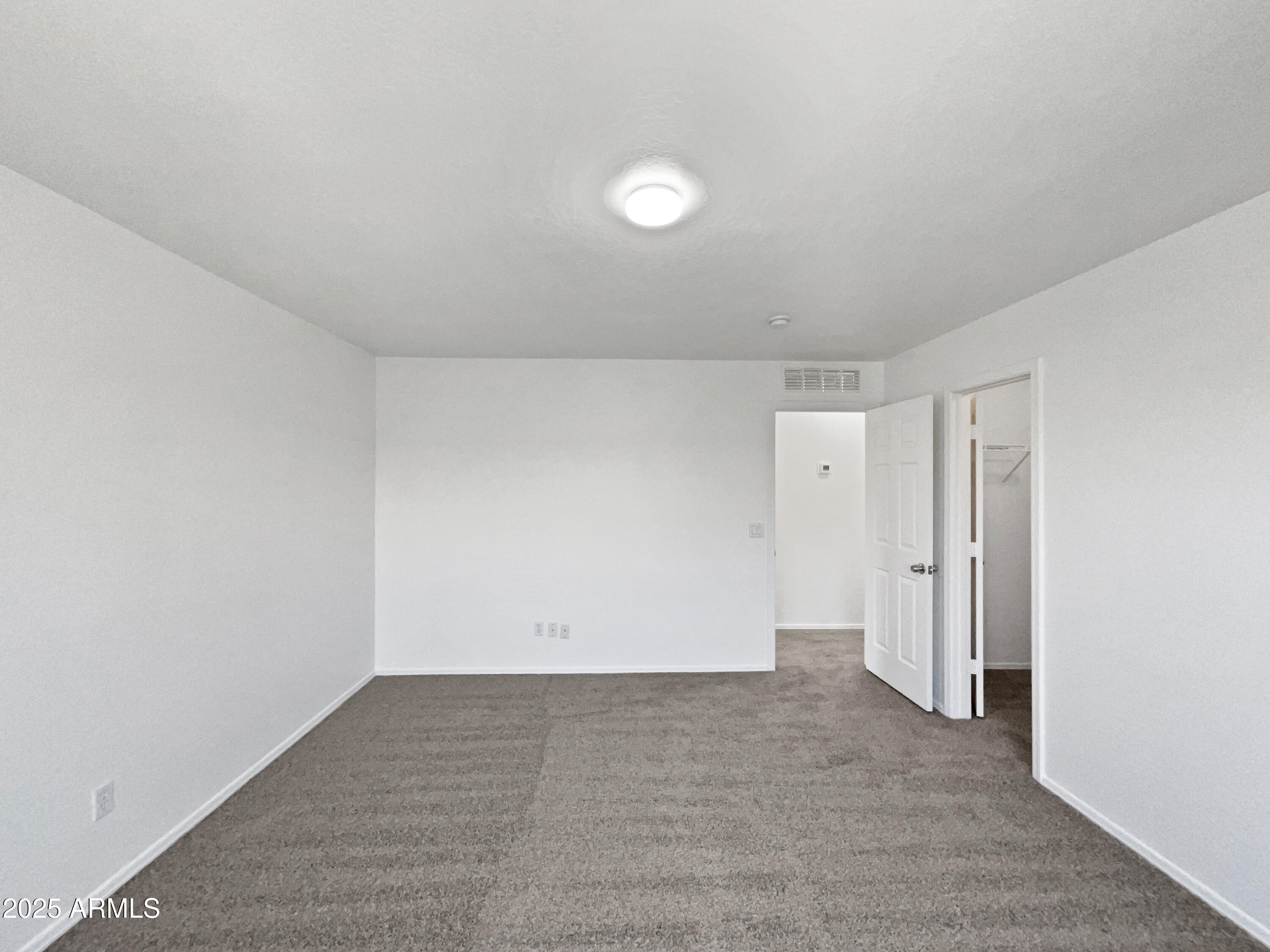 3201 W Saint Catherine Avenue Property Photo 19
