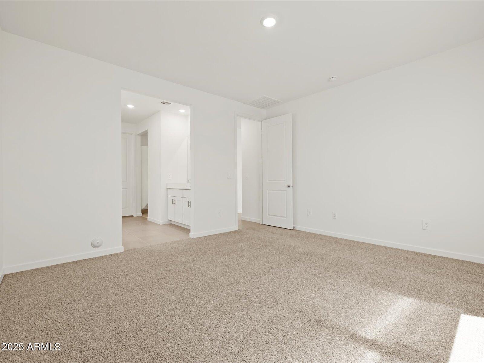 37341 W San Clemente Street Property Photo 14