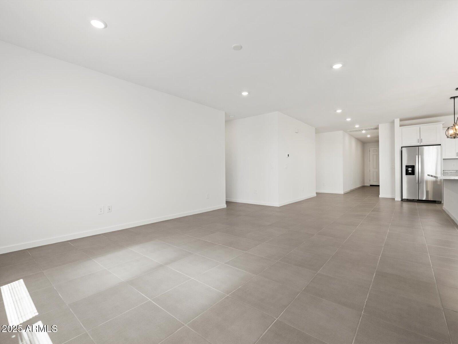 37341 W San Clemente Street Property Photo 27