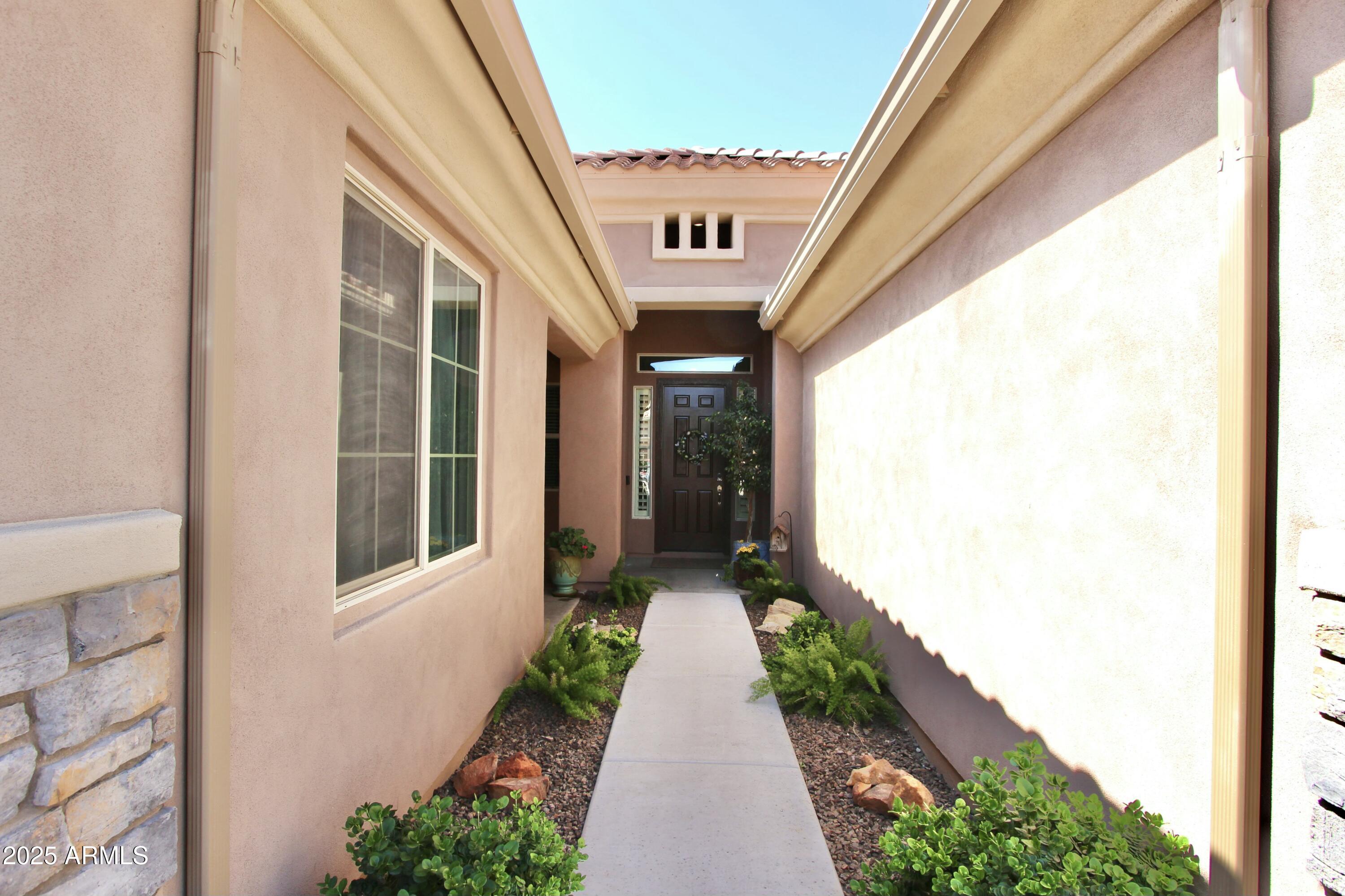 3529 E Desert Broom Drive Property Photo 18