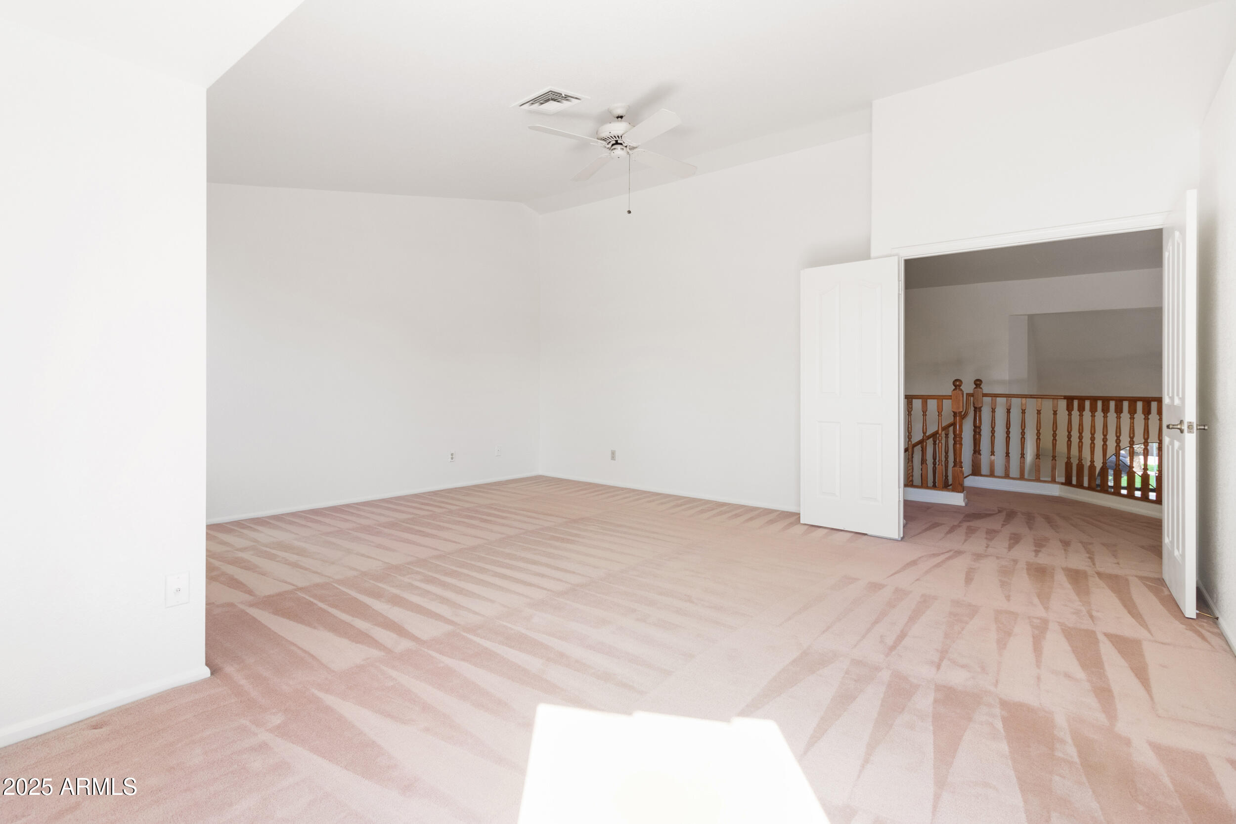 719 E Page Avenue Property Photo 37