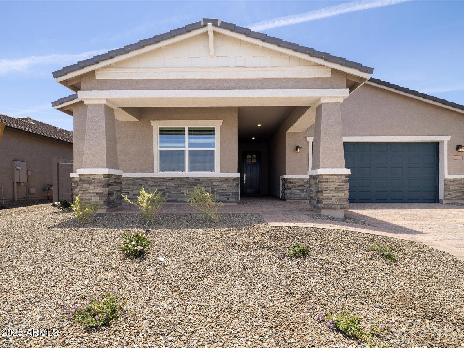 17561 W Pierson Street Property Photo 1