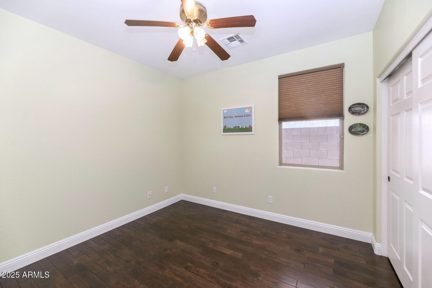 16818 W Tonbridge Street Property Photo 17