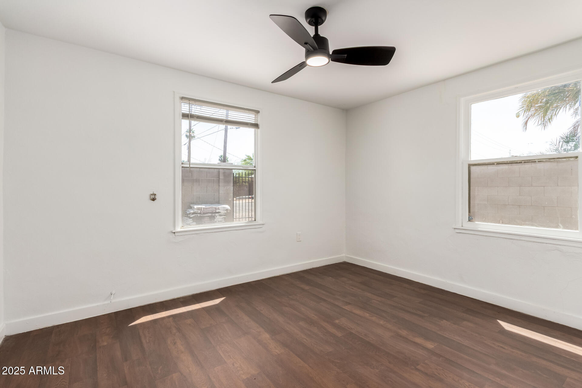 2047 E Virginia Avenue Property Photo 44