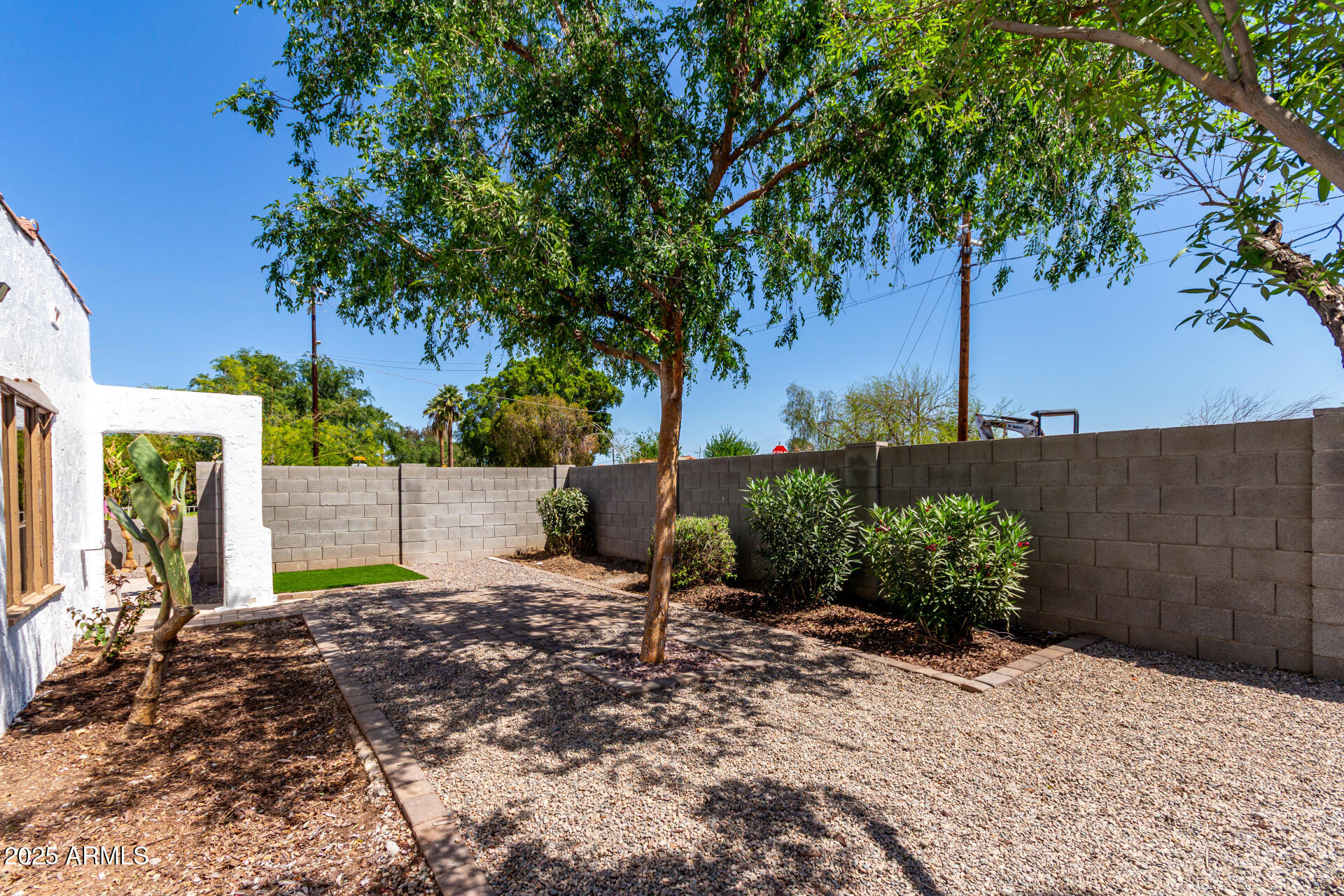 2047 E Virginia Avenue Property Photo 52