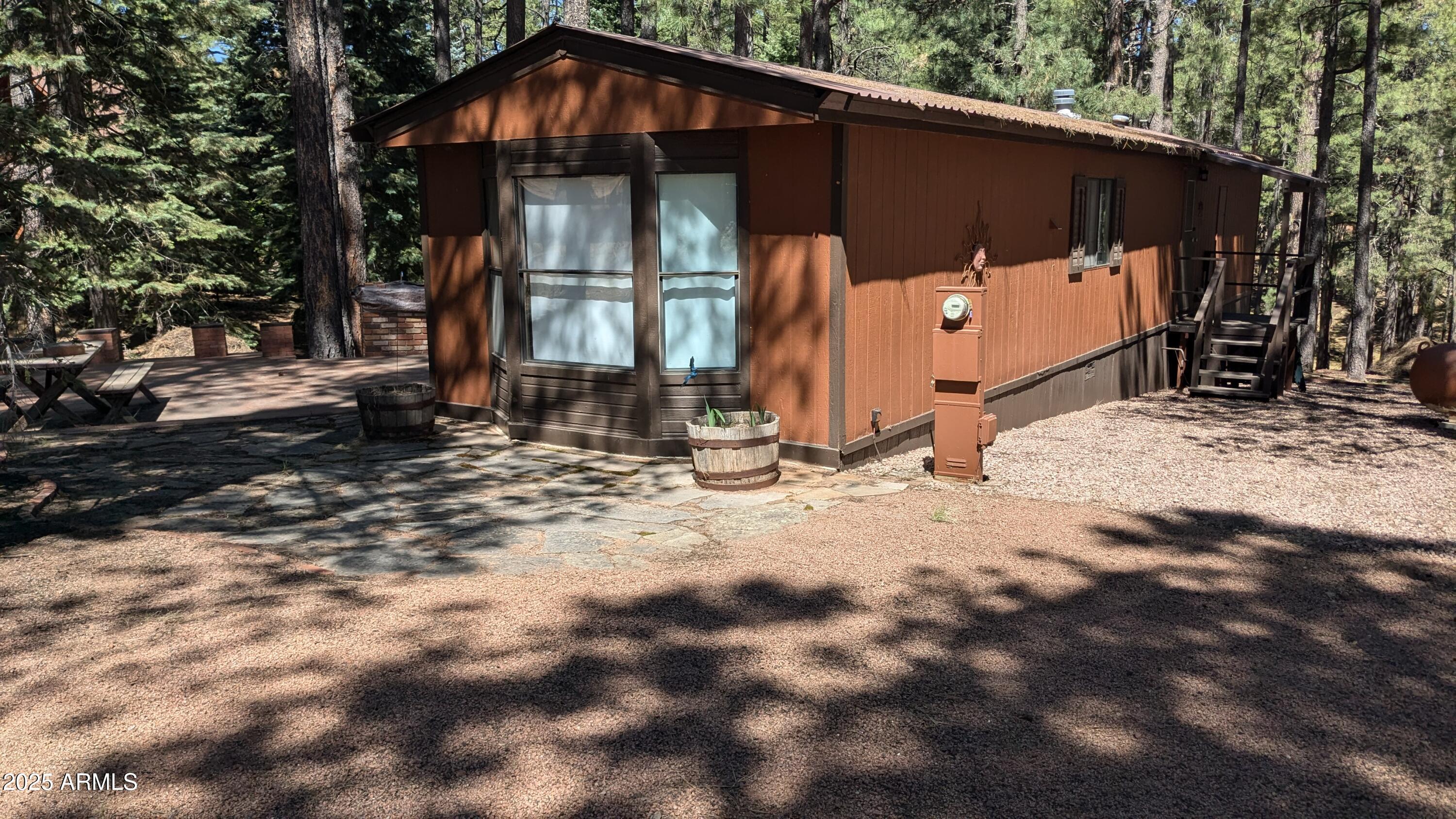 2117 Joe Springs Drive Property Photo 1