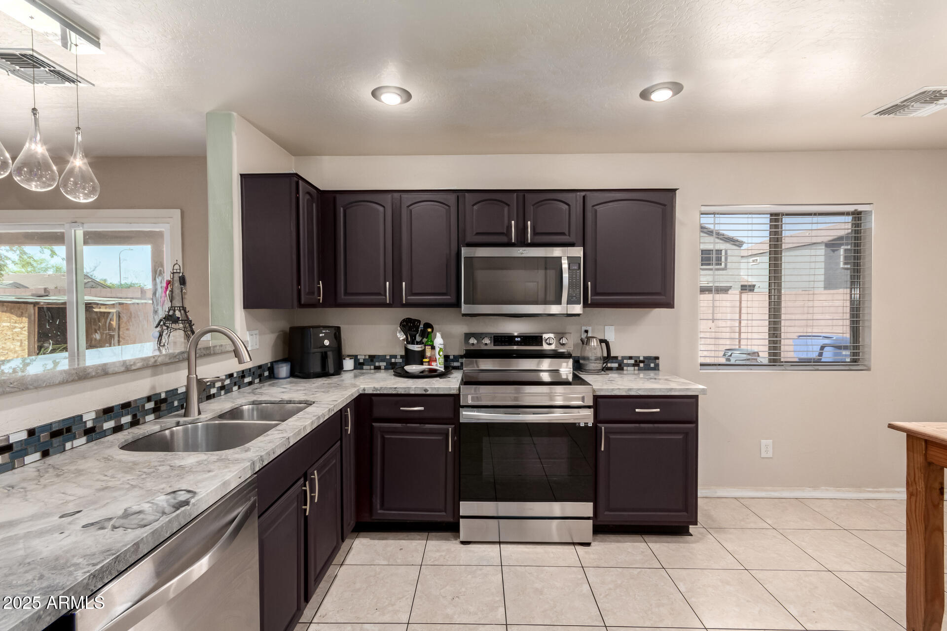 3422 W Sunland Avenue Property Photo 5