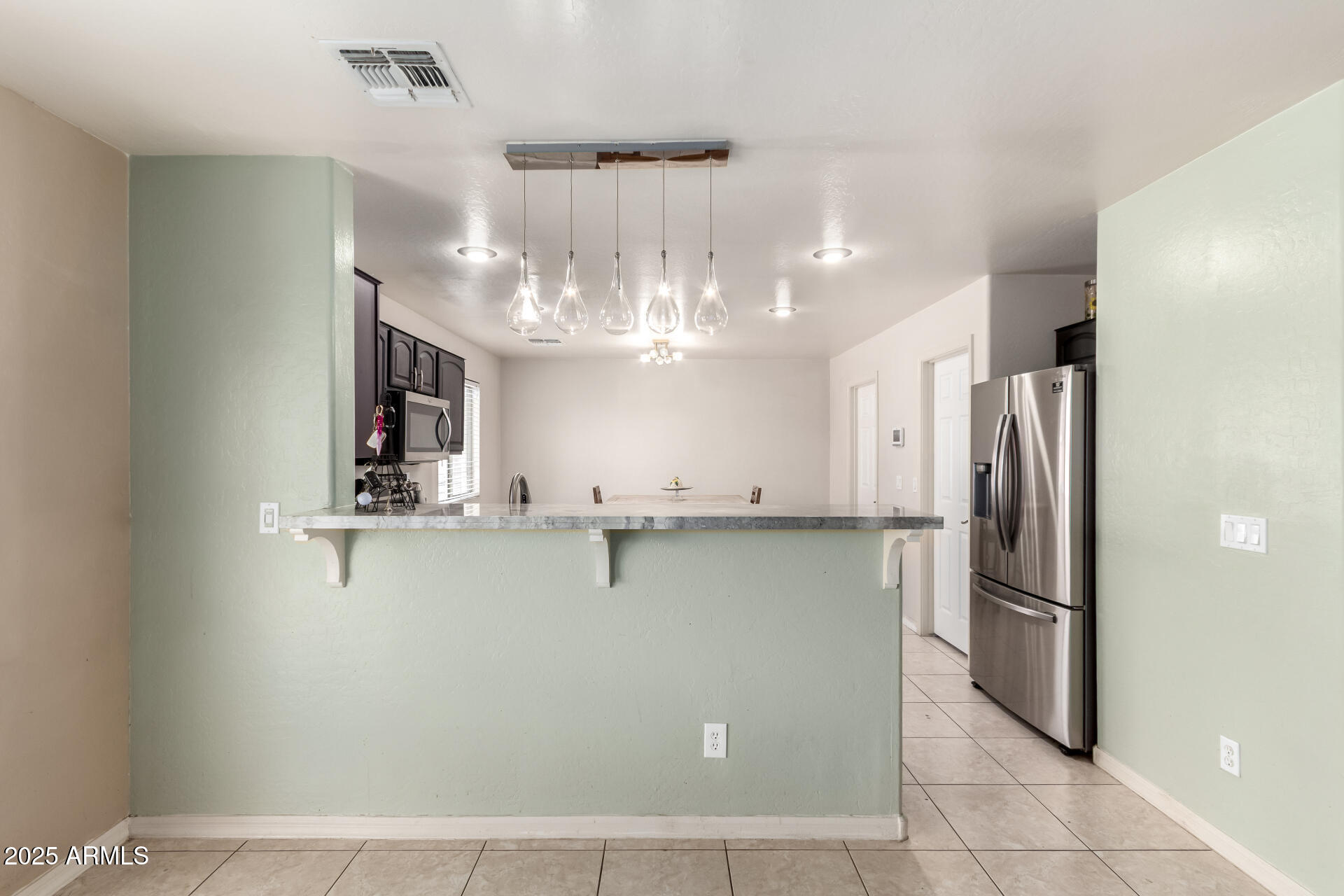 3422 W Sunland Avenue Property Photo 7