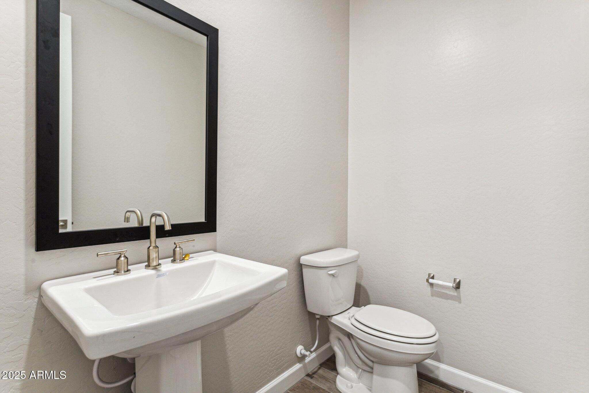 5828 E Covey Lane Property Photo 6