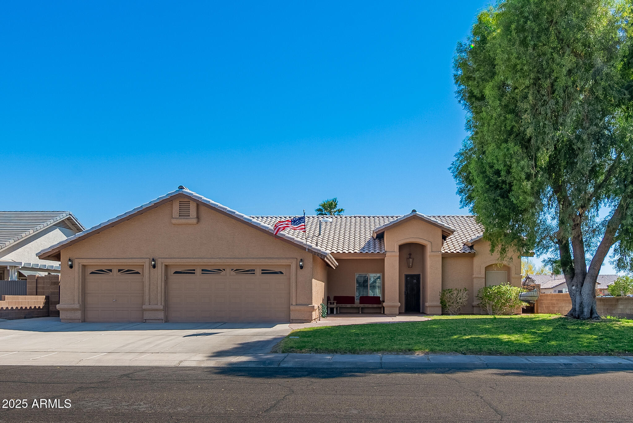 10691 E 37th Place Property Photo 1