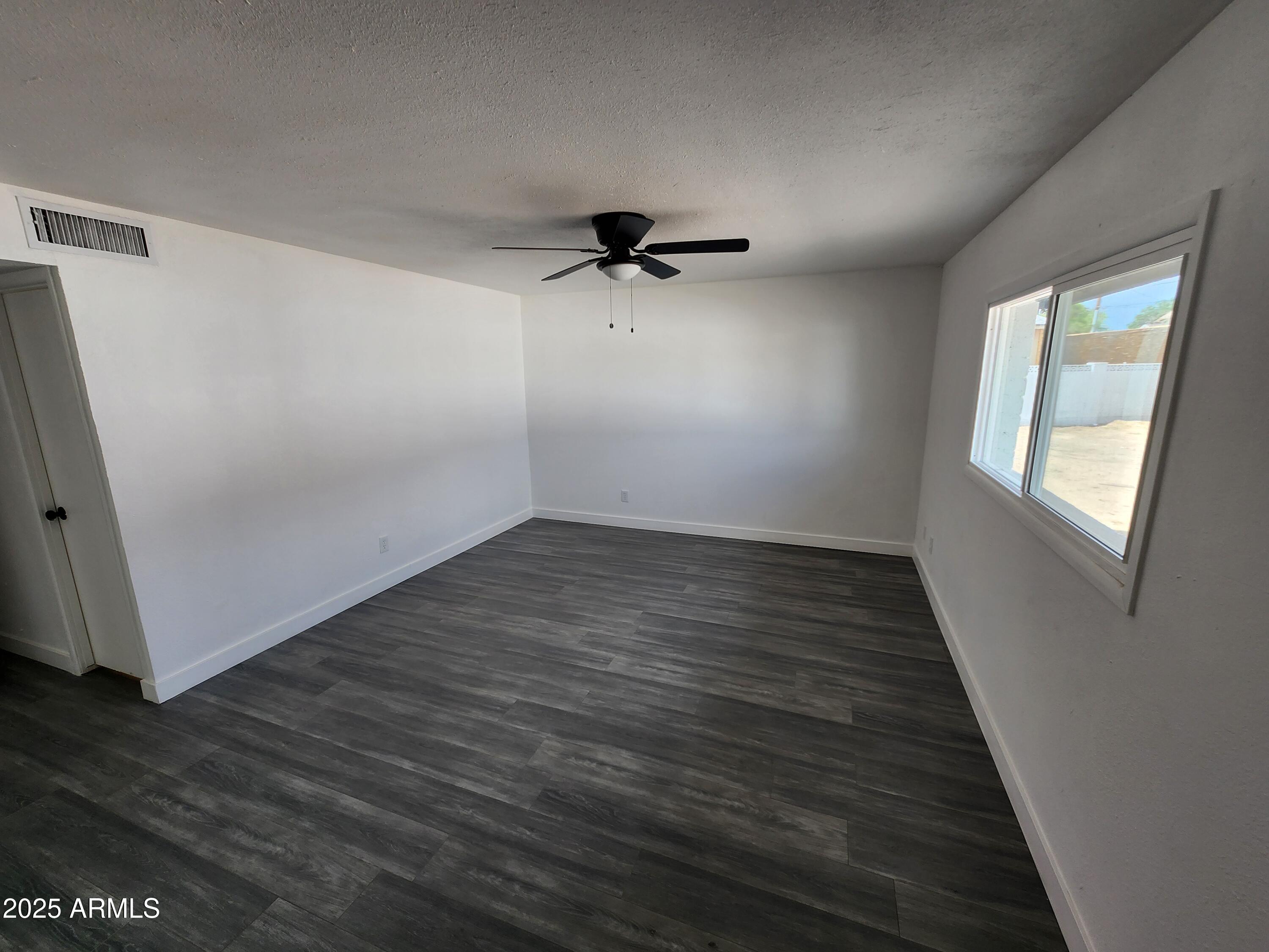 4210 W Solano Drive Property Photo 12