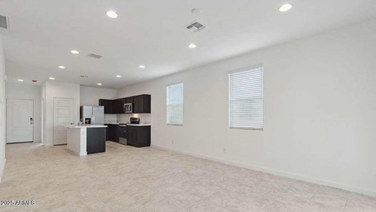 8416 W Clemente Way Property Photo 6