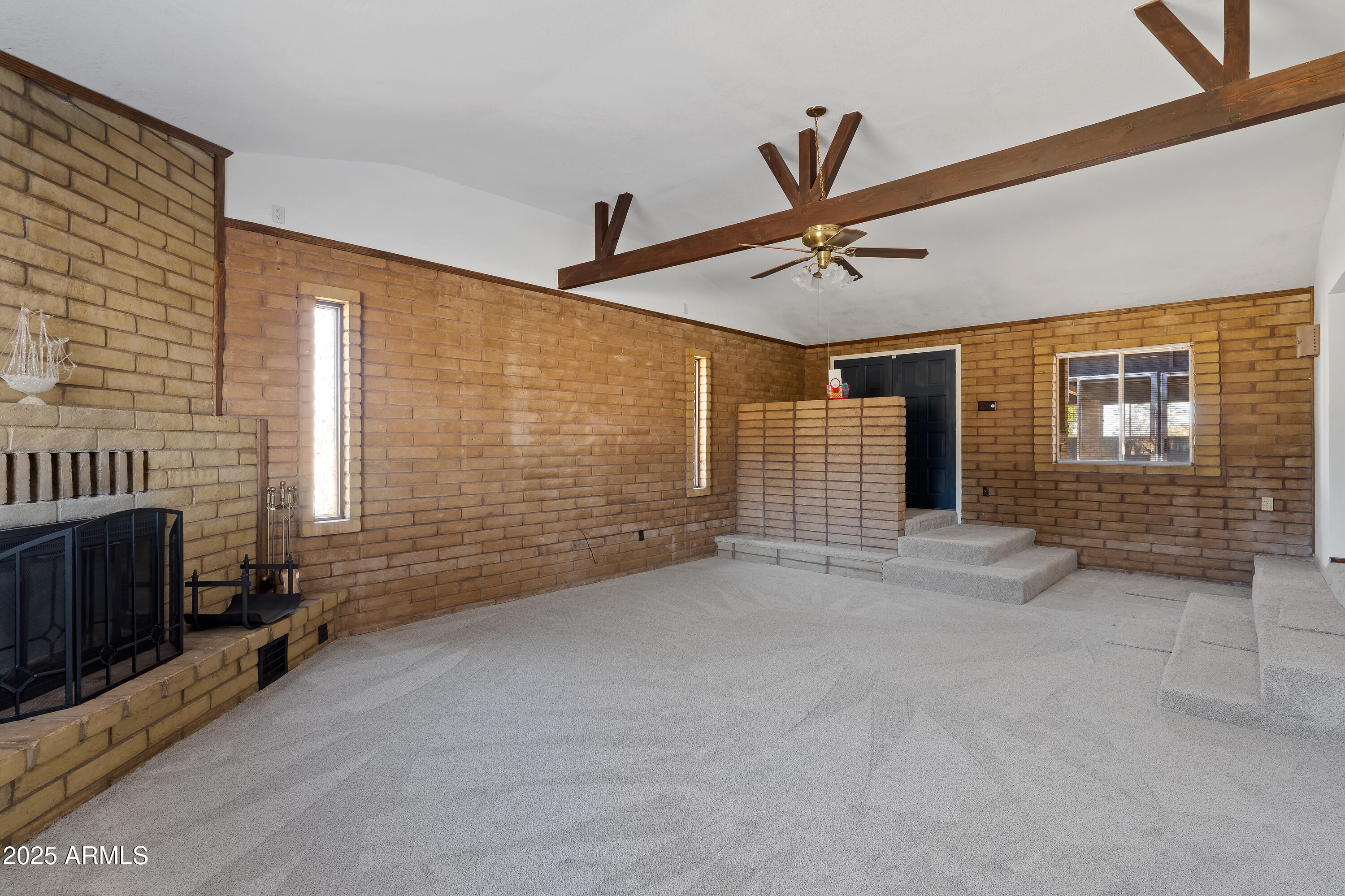 5048 E Bevers Street Property Photo 16