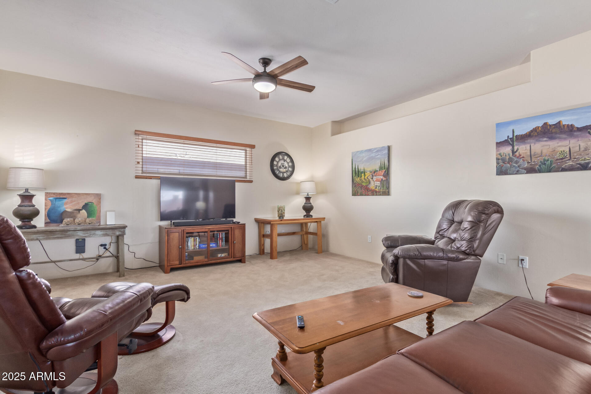 3973 W Mustang Court Property Photo 4