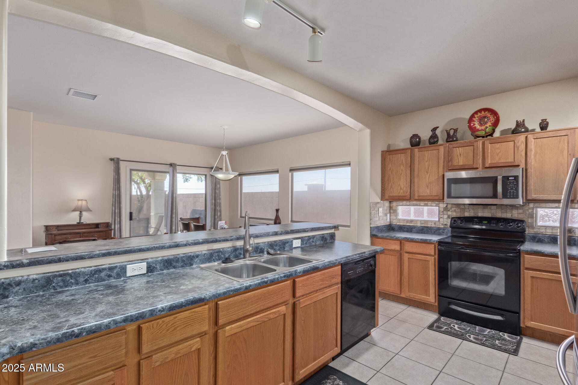 3973 W Mustang Court Property Photo 11