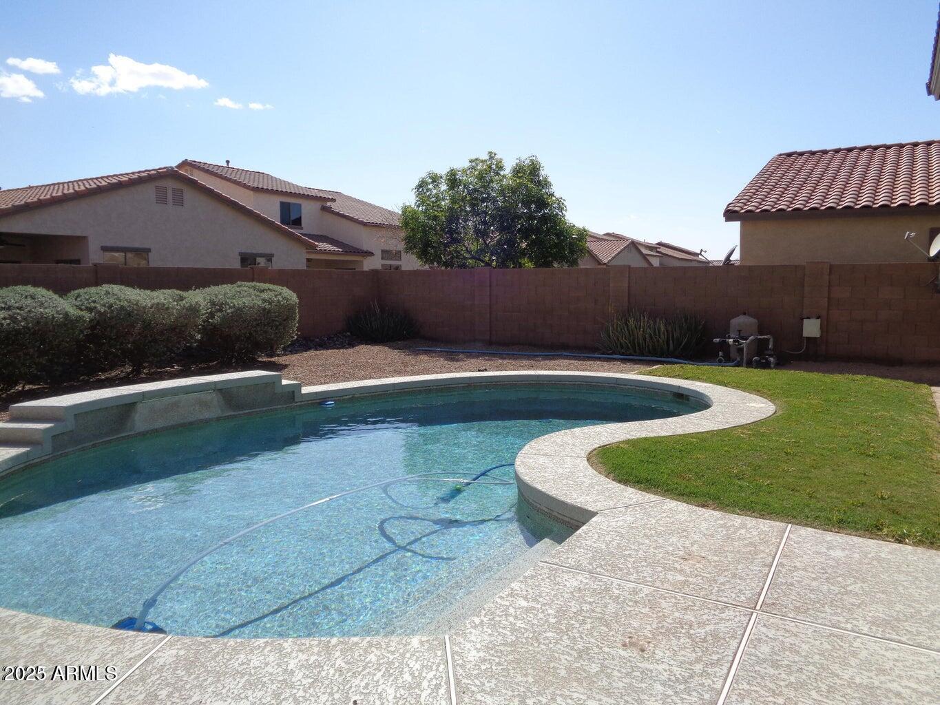 45329 W Portabello Road Property Photo