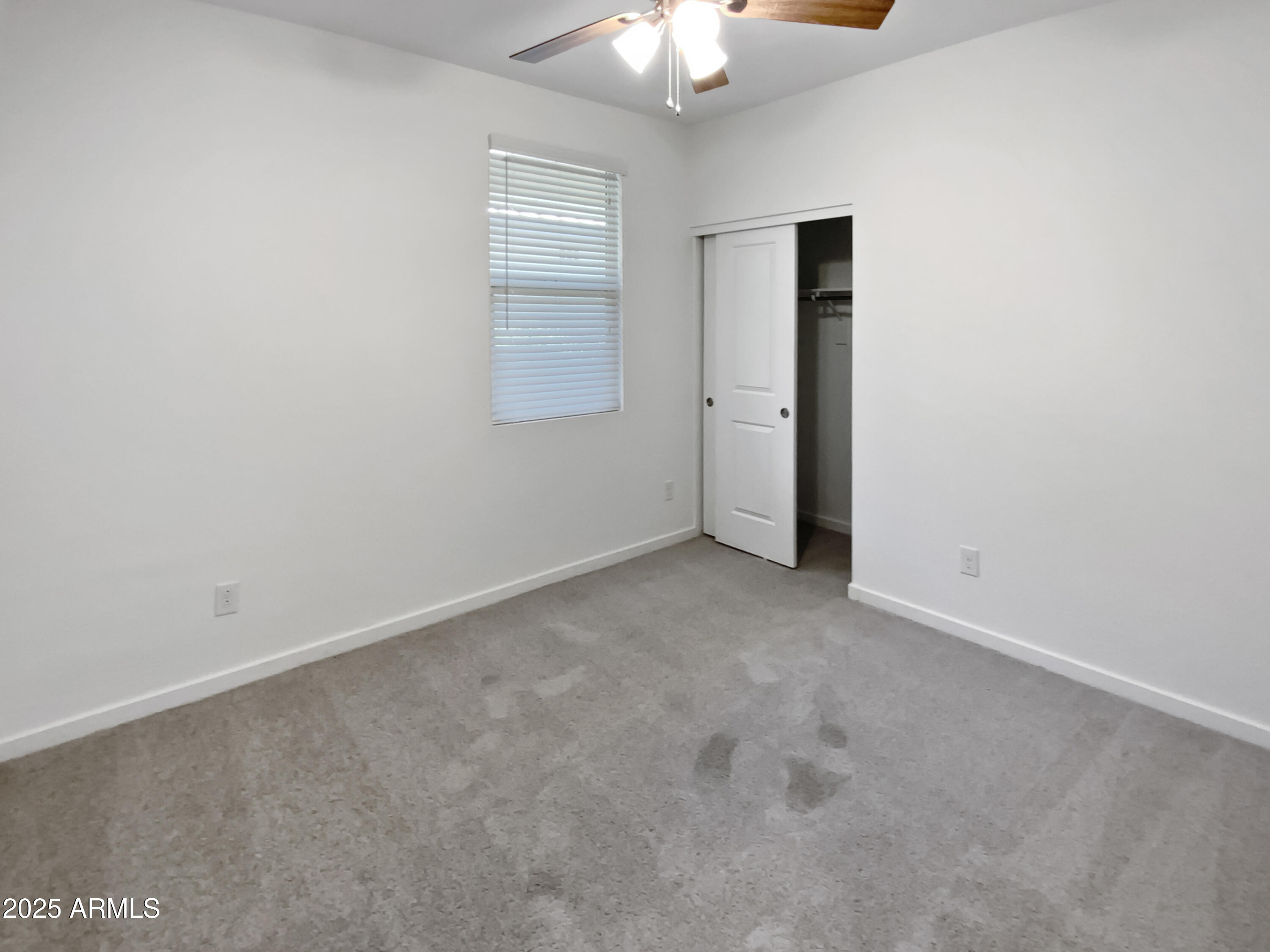 14154 W Voltaire Street Property Photo 16
