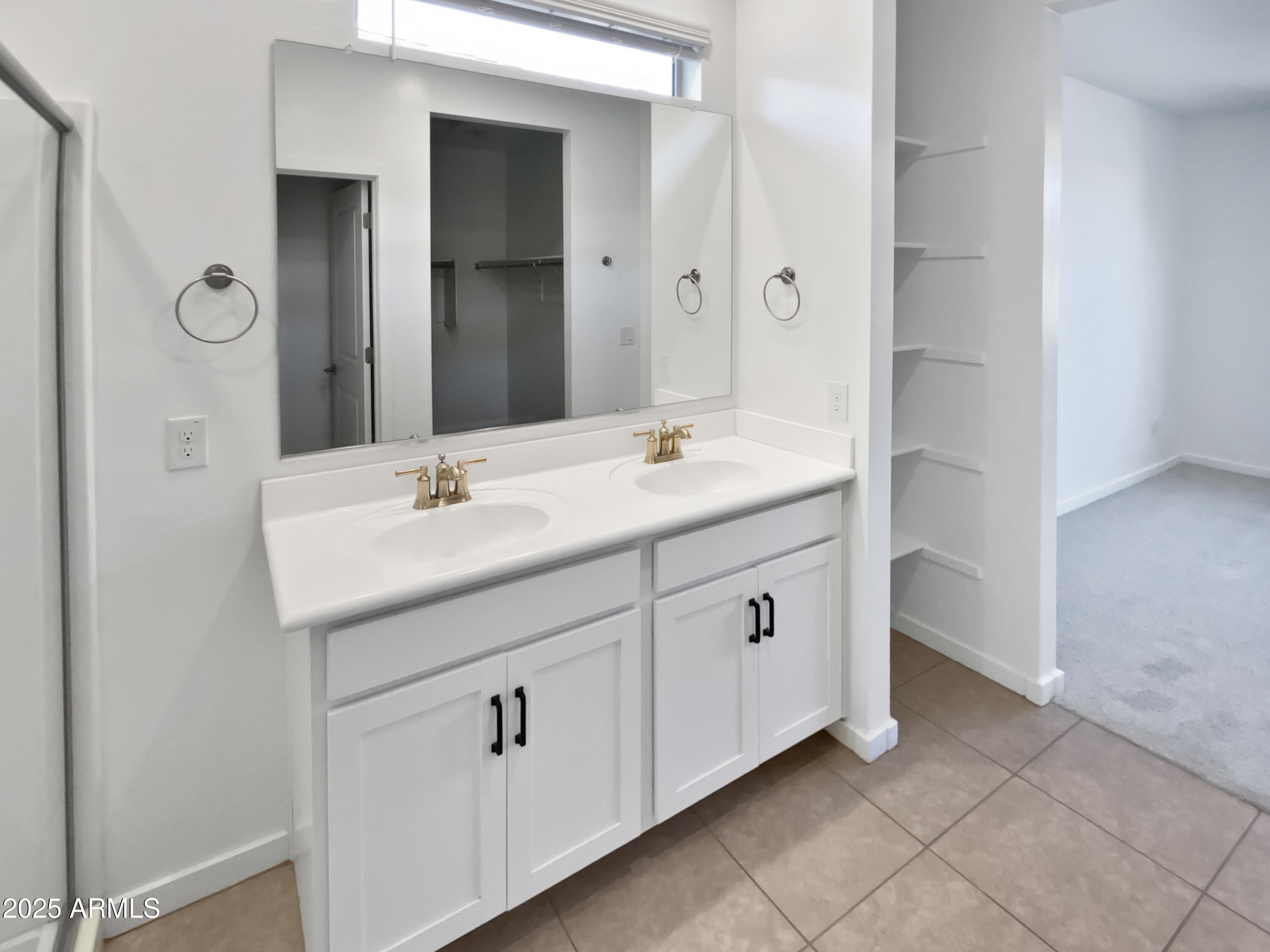14154 W Voltaire Street Property Photo 20