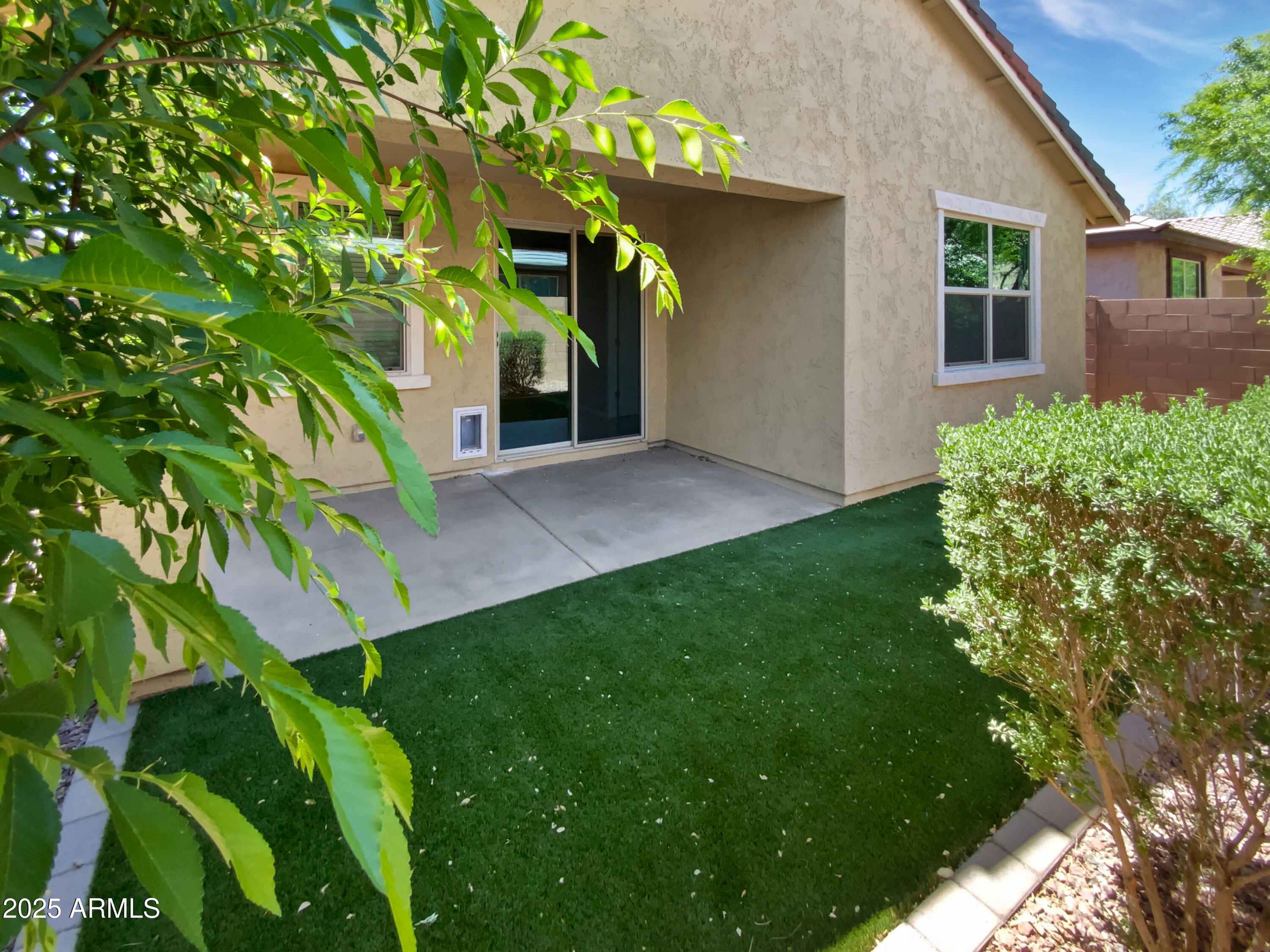 14154 W Voltaire Street Property Photo 21