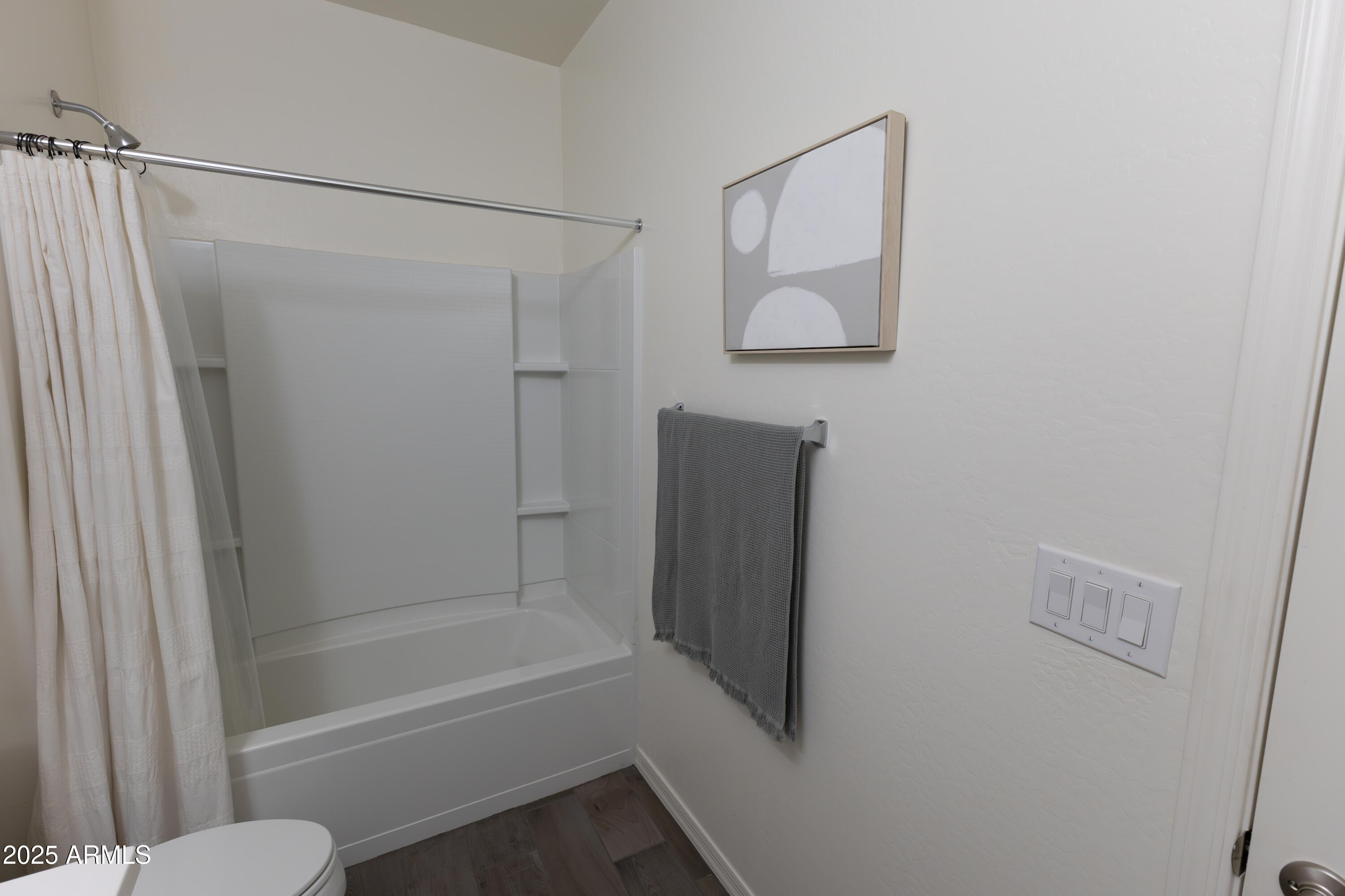7379 N 127th Drive Property Photo 16