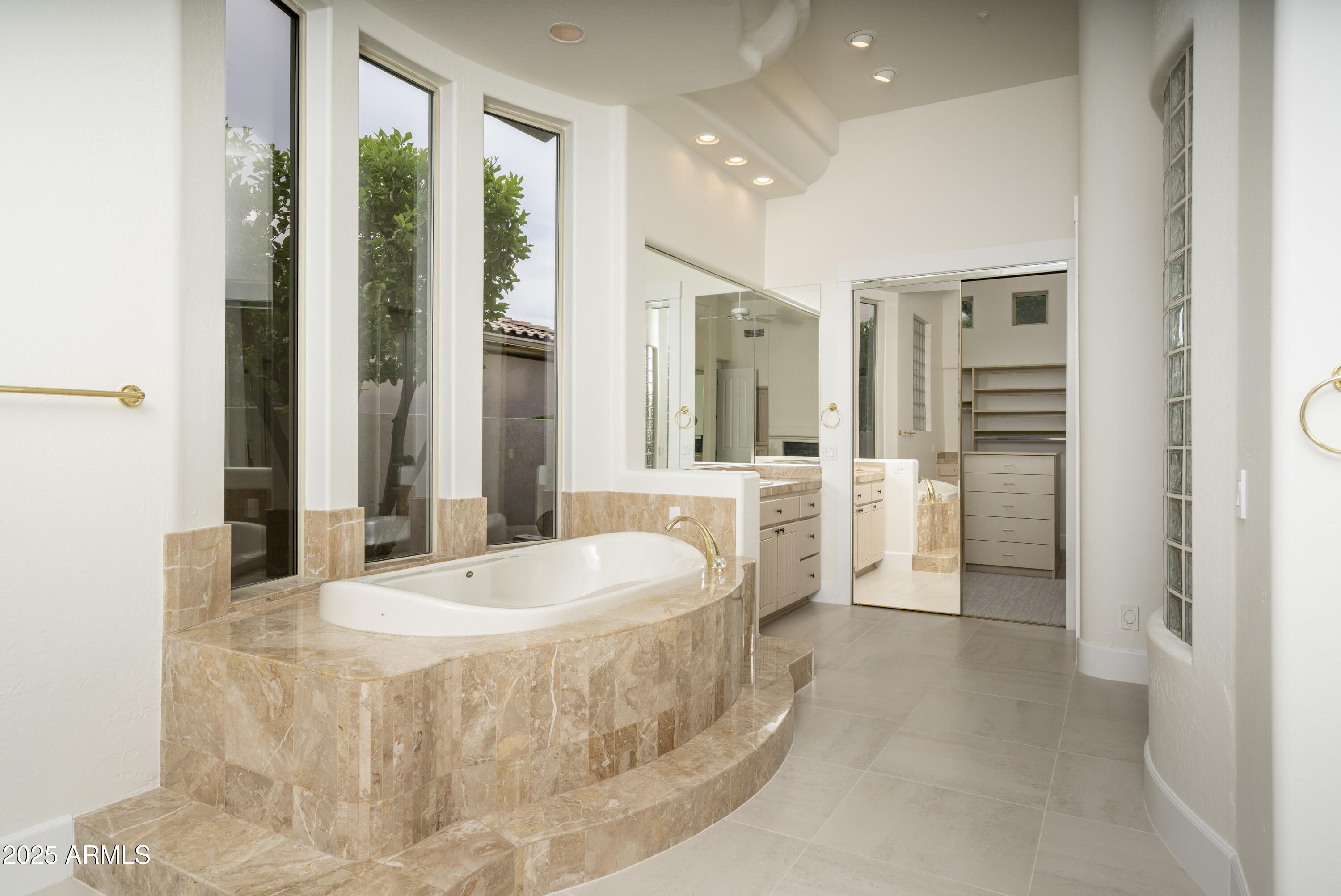 7438 E Cactus Wren Road Property Photo 15