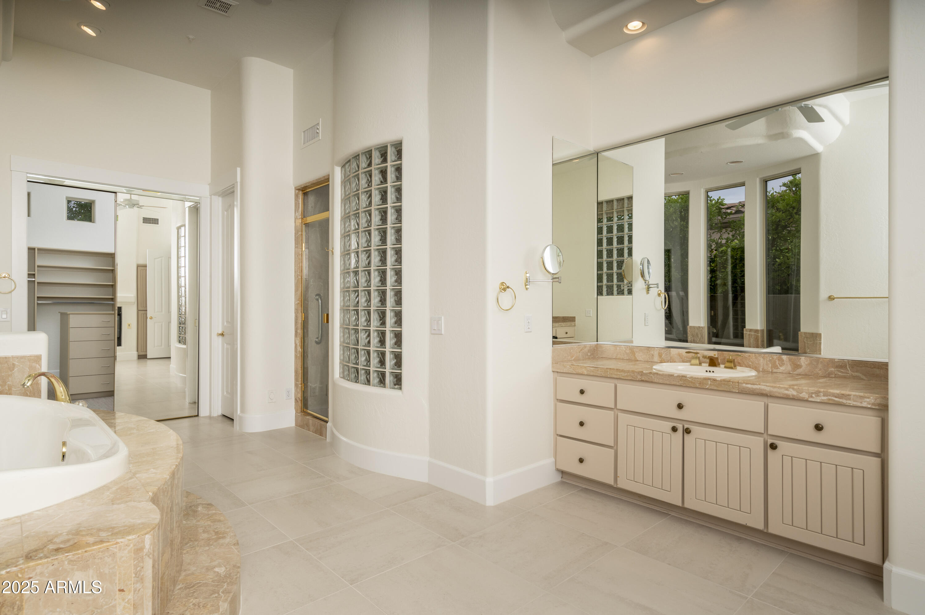 7438 E Cactus Wren Road Property Photo 16