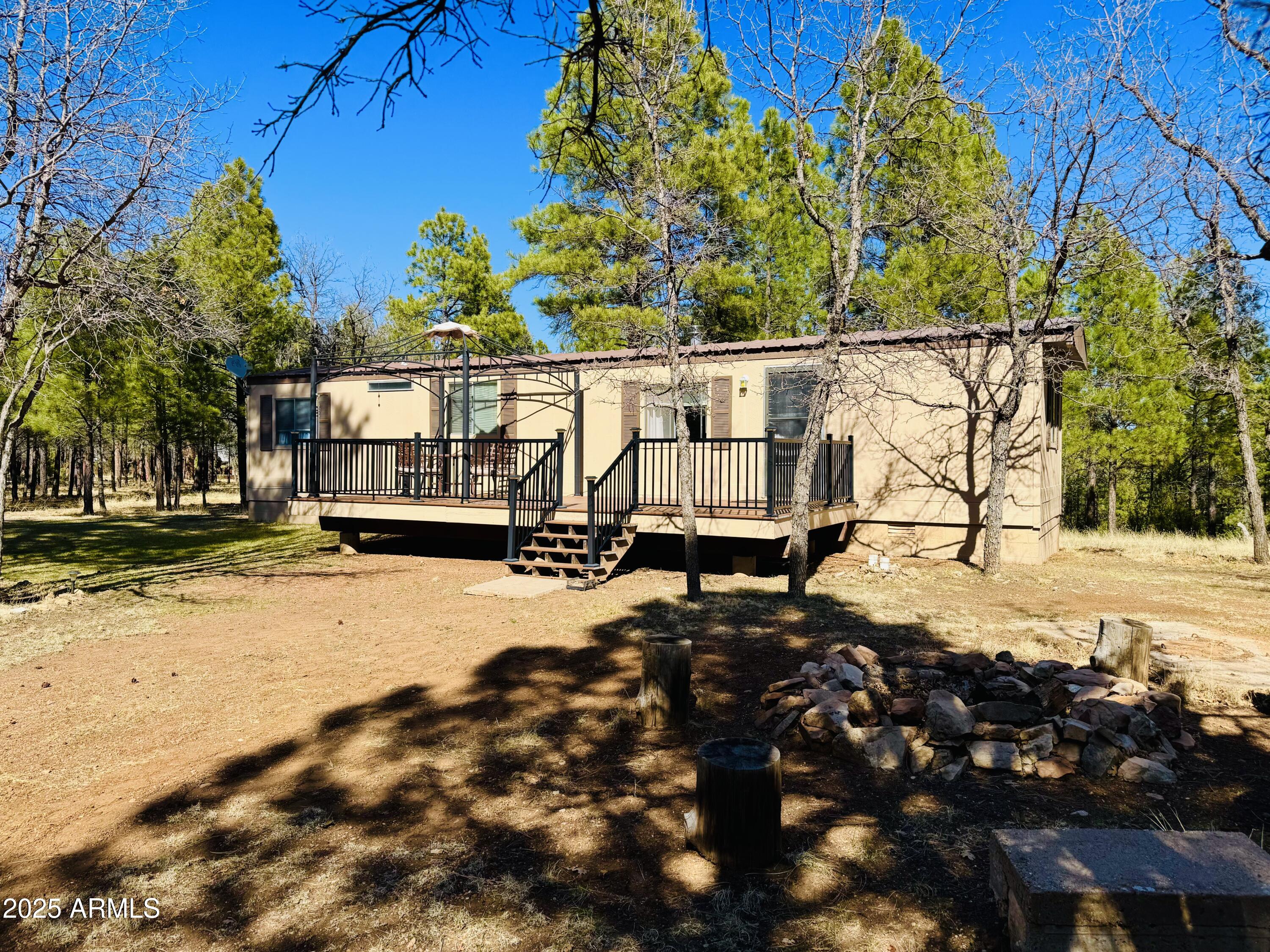 826 Jacks Canyon Drive Property Photo