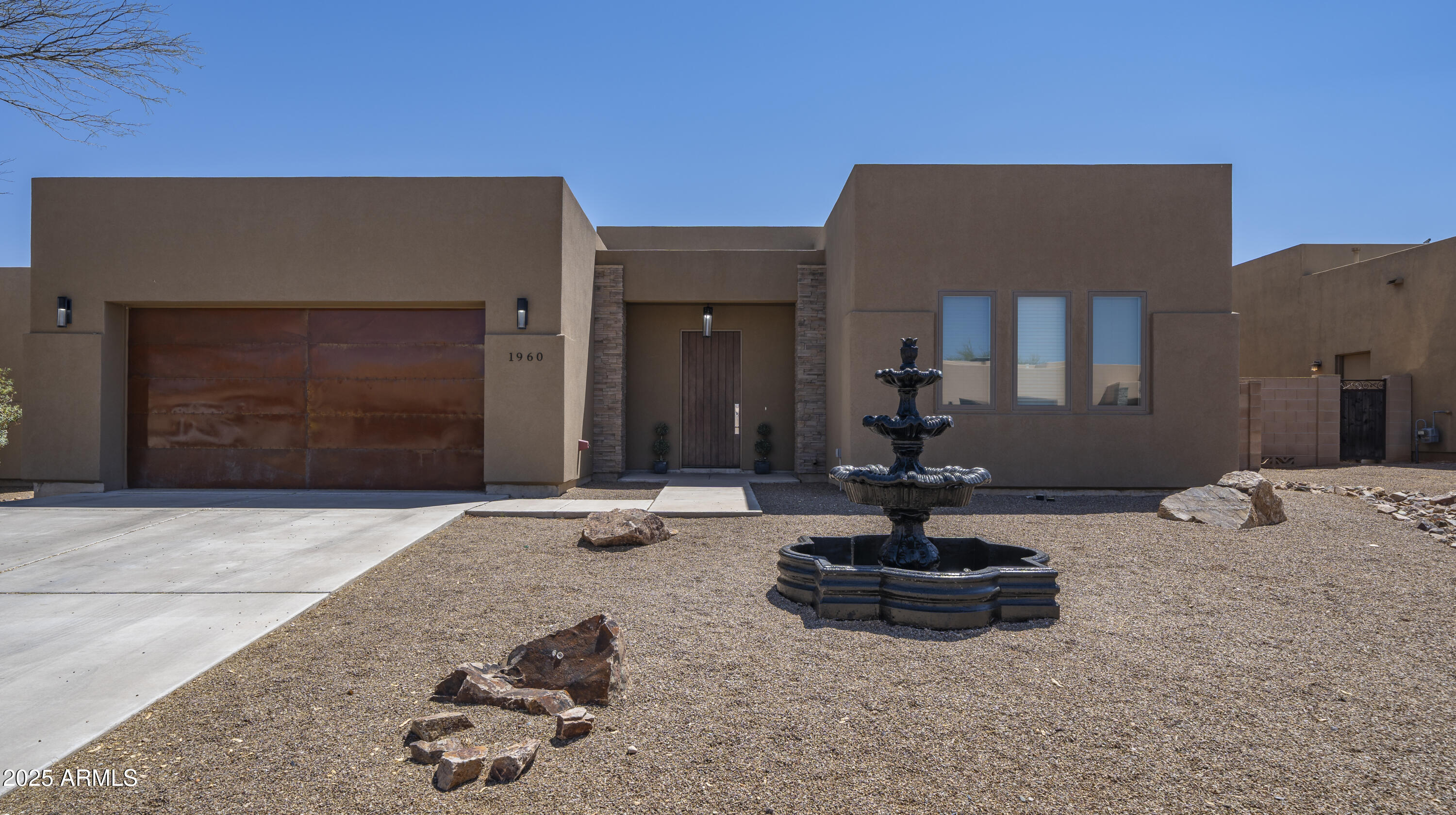 1960 Sunview Court Property Photo 1